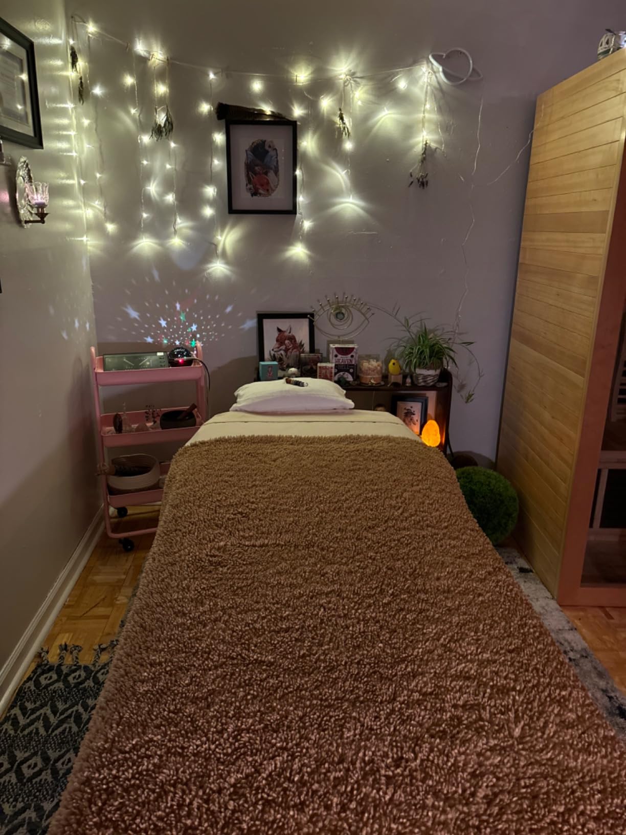 Yaheetech Massage Table Portable Folding Lash Esthetician Tattoo Bed, Pink customer photo 1