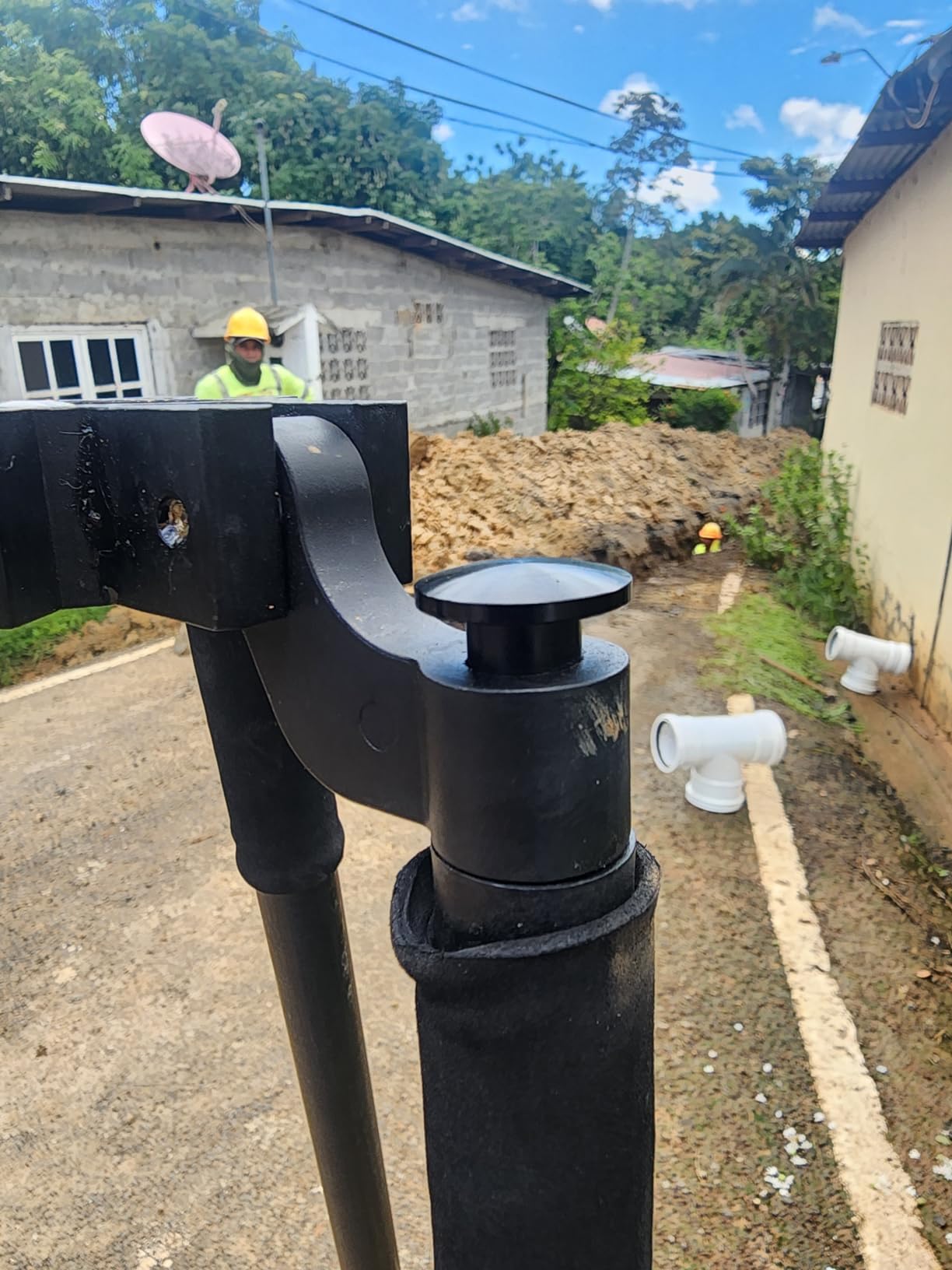 Prism Pole Tripod - Aluminum Range Pole Tripod - Use for Survey Pole, Rover Rod, GPS Pole, Leveling Staff - GNSS RTK Rod Stand - Survey Equipment for Total Station Surveying (Red) customer photo 2