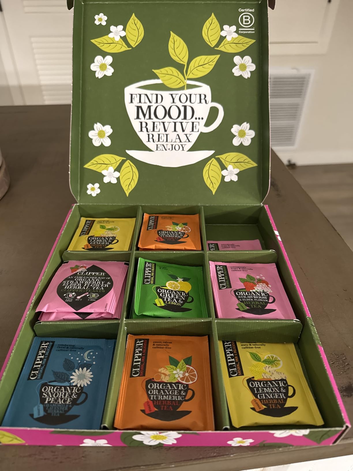Clipper Organic Herbal & Green Tea Sampler Box, 45 Tea Bags | 45 individually wrapped envelopes of 7 delicious organic green and herbal teas to share (or keep for yourself)! customer photo 2