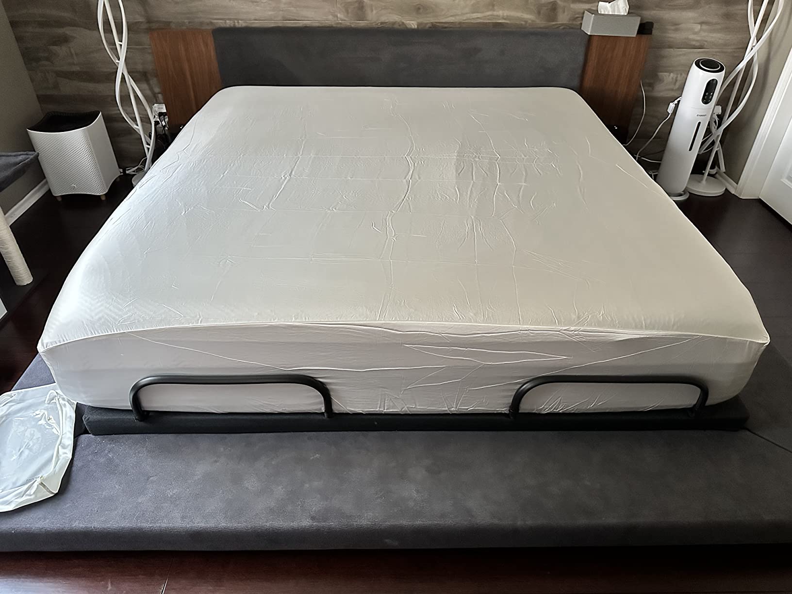 THXSILK Silk Sheet Set 4Pcs, 6A+ Top Grade 100% Natural Mulberry Silk Bed Sheets, Luxury Bedding Sets Ultra Soft Durable, 1 Fitted Sheet, 1 Flat Sheet and 2 Pillow Shams (King, Pearl White) customer photo 1