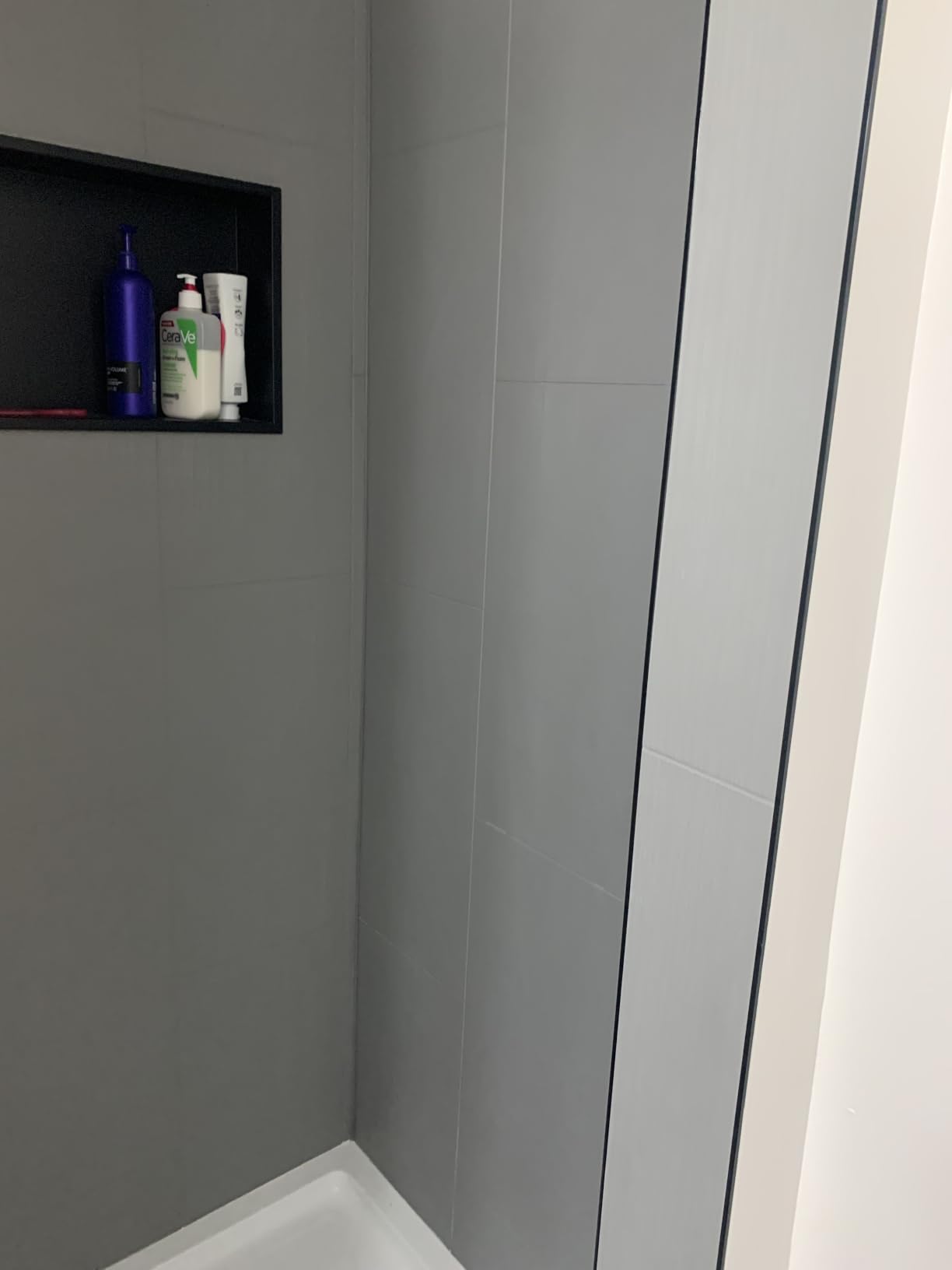 WOODBRIDGE Solid Surface 60