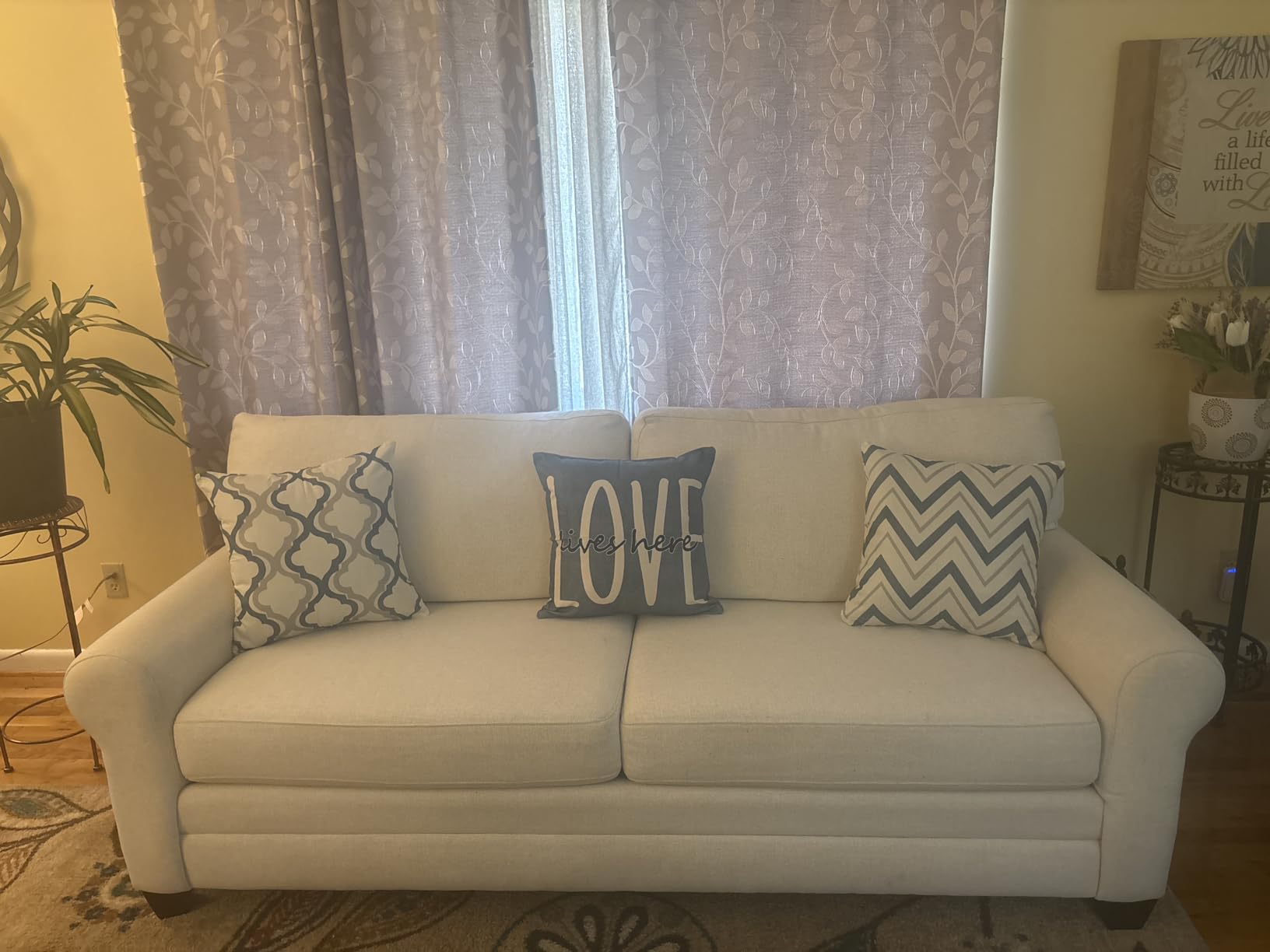 YCOLL Farmhouse Pillow Covers 18x18 Set of 4 Throw Pillow Covers Rustic Linen Decorative Pillows Square Cushion Covers for Couch Sofa Bedroom Home Decor customer photo 1