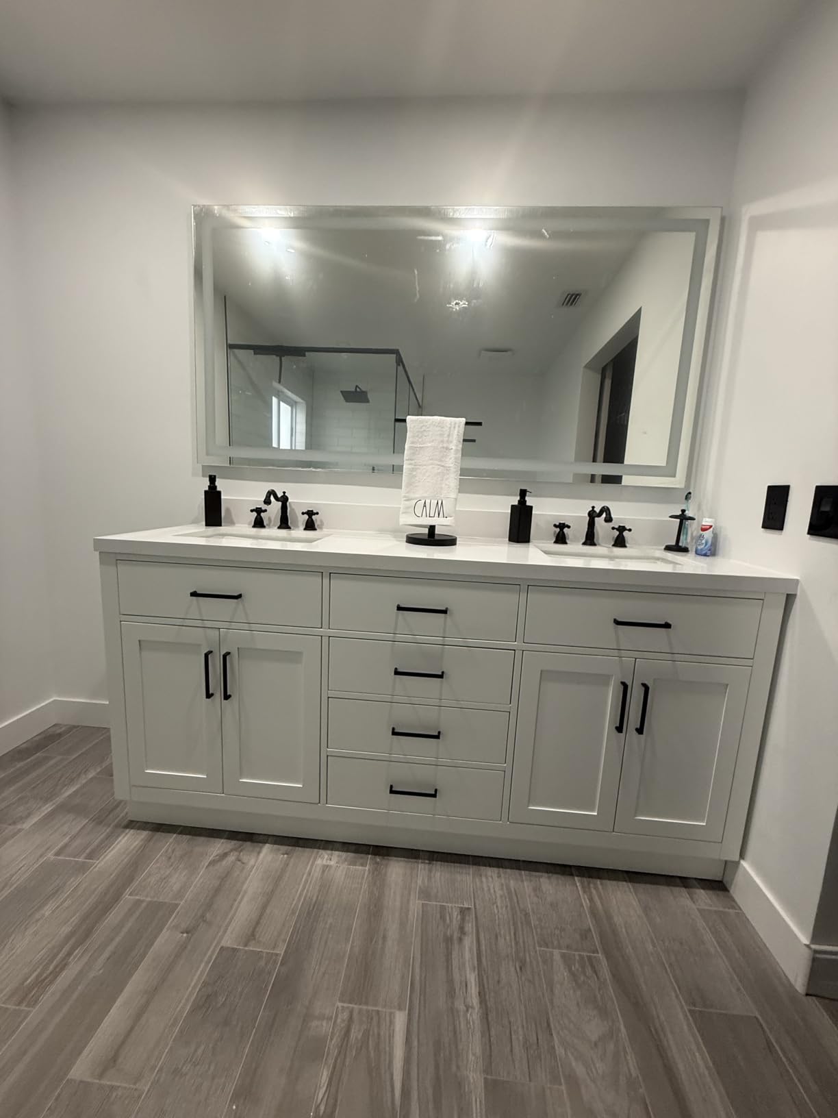 ARIEL Hepburn 72-inch Bathroom Vanity with Sink, Solid Wood, 1.5-inch Pure White Quartz Countertop & Backsplash, Double Rectangular Porcelain Sink, 4 Soft Closing Doors, 6 Dovetail Drawers, White customer photo 2