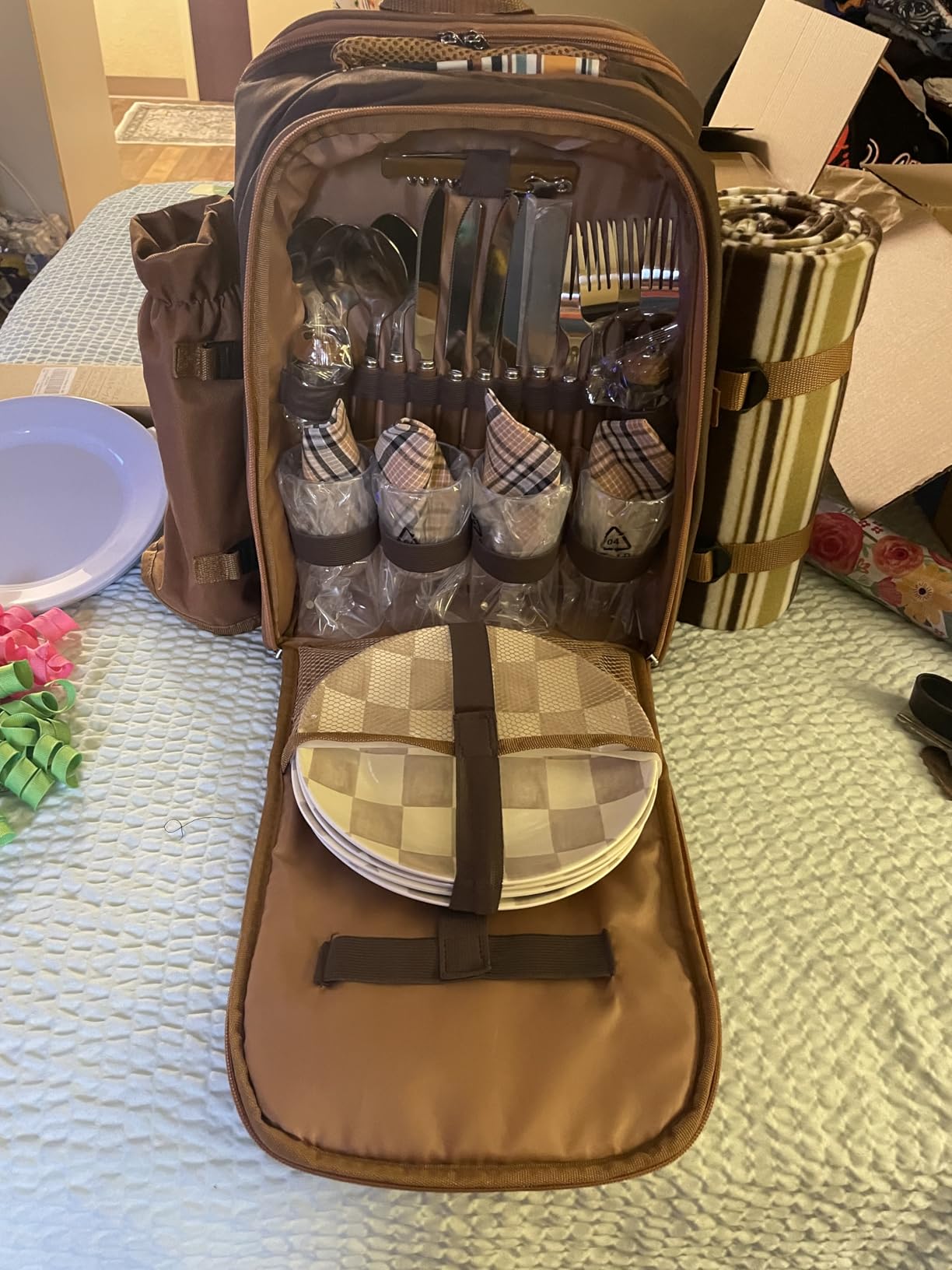 Hap Tim Picnic Backpack for 2 Person with Insulated Cooler Compartment, Wine Holder, Fleece Blanket, Cutlery Set, Engagement Gifts for Couples, Dark Grey (3065-DG) customer photo 1