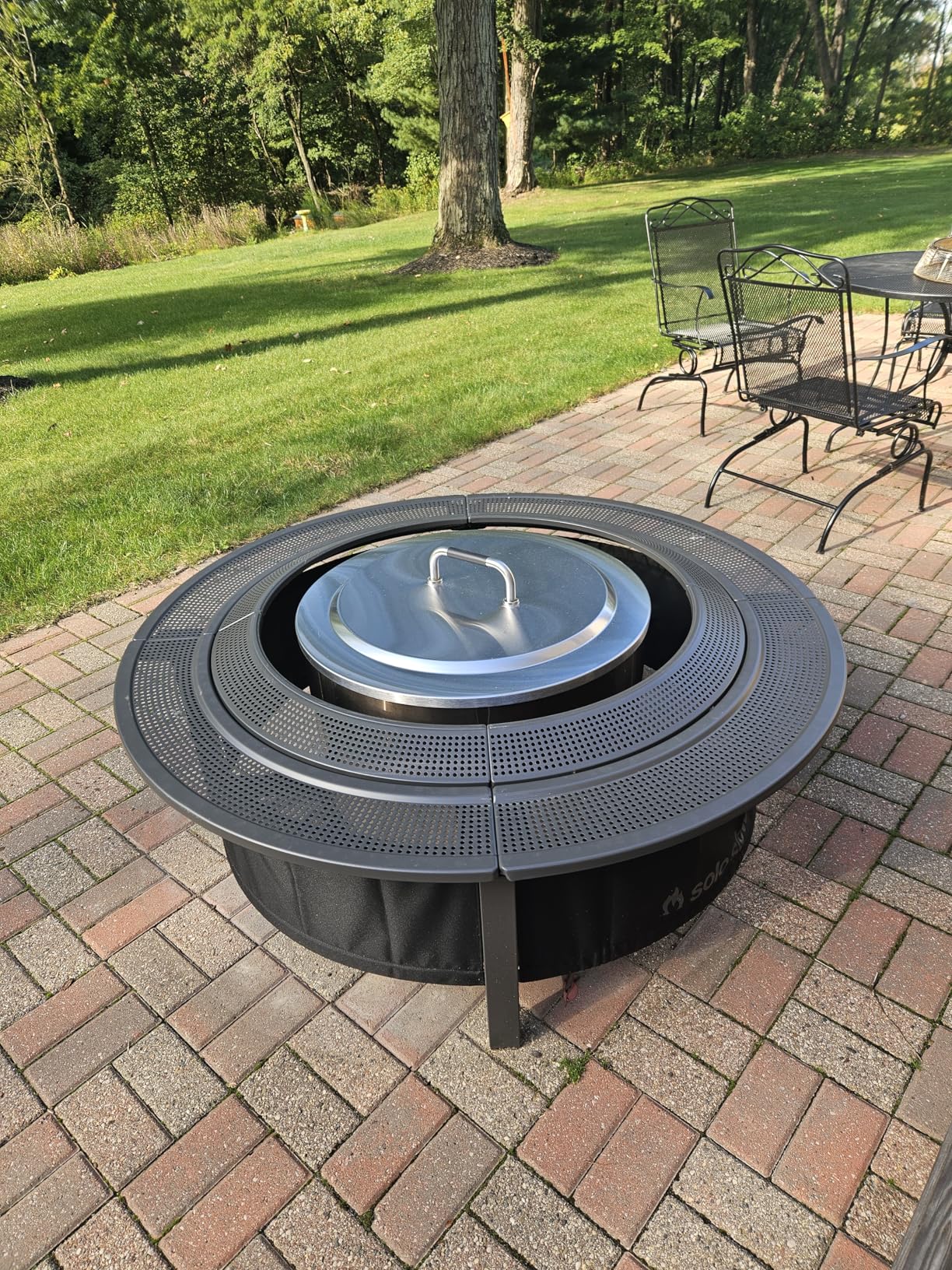 42 Inch Fire Pit Surround Tabletop - Portable Protective Barrier for Wood Burning Fire Pits for Safety & Extra Space - Powder-Coated Steel and UV-Resistant Outdoor Fabric, Black customer photo 2