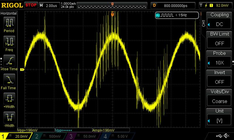 UNI-T UTG932E Function Generator Arbitrary Waveform Signal Generator, 30MHz, Dual-Channel, 200MSa/s, 14 Bits, Frequency Meter customer photo 2