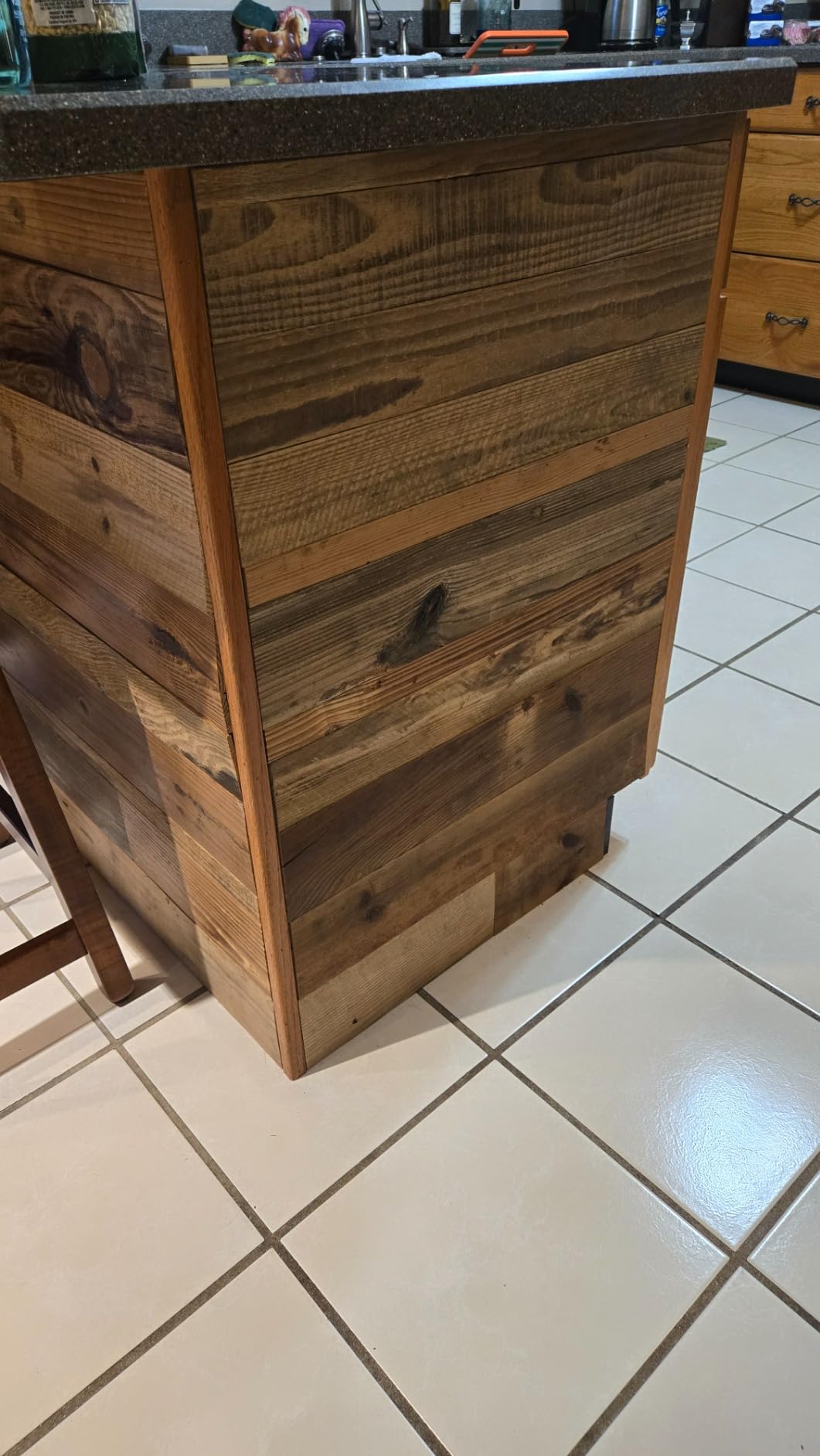 Colamo 10 Peel and Stick Real Reclaimed Barn Wood Wall Planks,Rustic Wooden Paneling for Wall,Adhesive Shiplap Boards for Room Decor, Living Room, Accent Wall, Stick on Farmhouse Wall Wood Panels customer photo 1