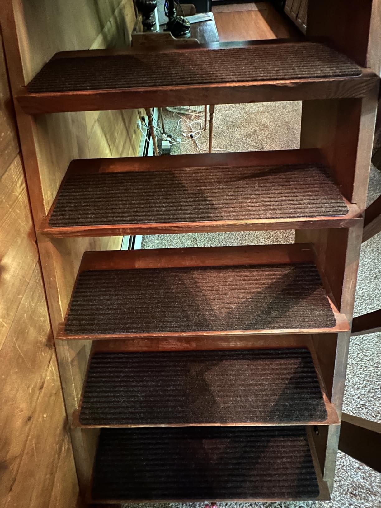 MBIGM Carpet Stair Treads for Wooden Steps, 7 Pack, 8