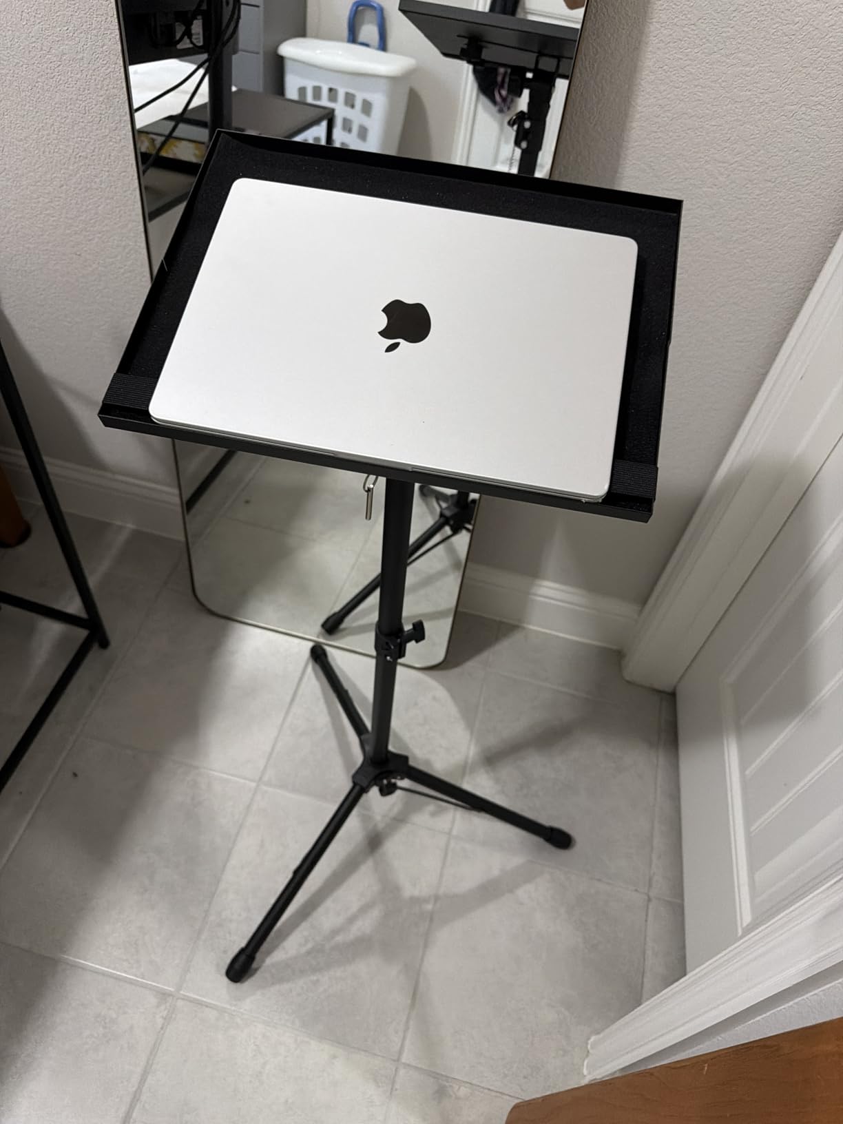 Facilife Projector Stand - Adjustable Height 22 to 63 Inches, Tripod for Laptop & Projector, Outdoor Movies customer photo 2