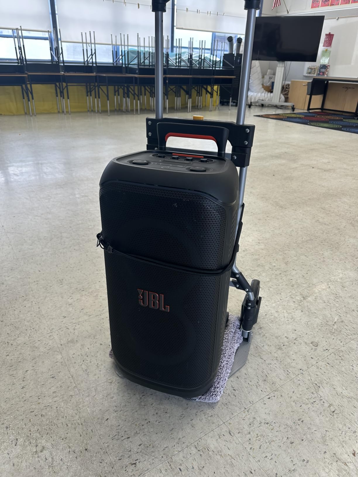 330 LB Capacity Folding Hand Truck Dolly Cart, Portable Aluminum Dolly Cart with Telescoping Handle and Rubber Wheels for Moving, Shopping, Travel, Office Use customer photo 1