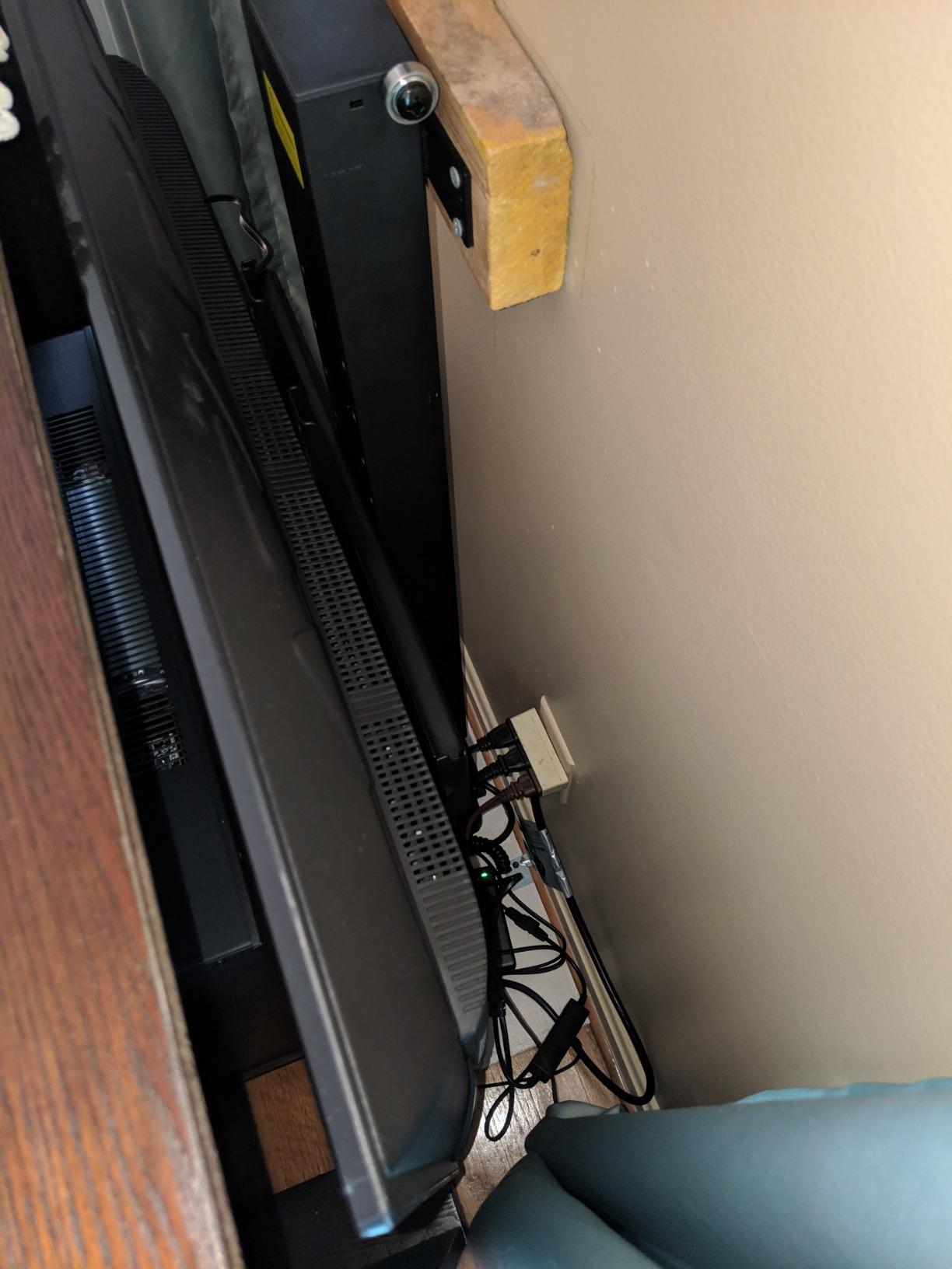 VIVO Motorized Large TV Stand for 37 to 77 inch Screens, MOUNT-E-UP80D customer photo 2