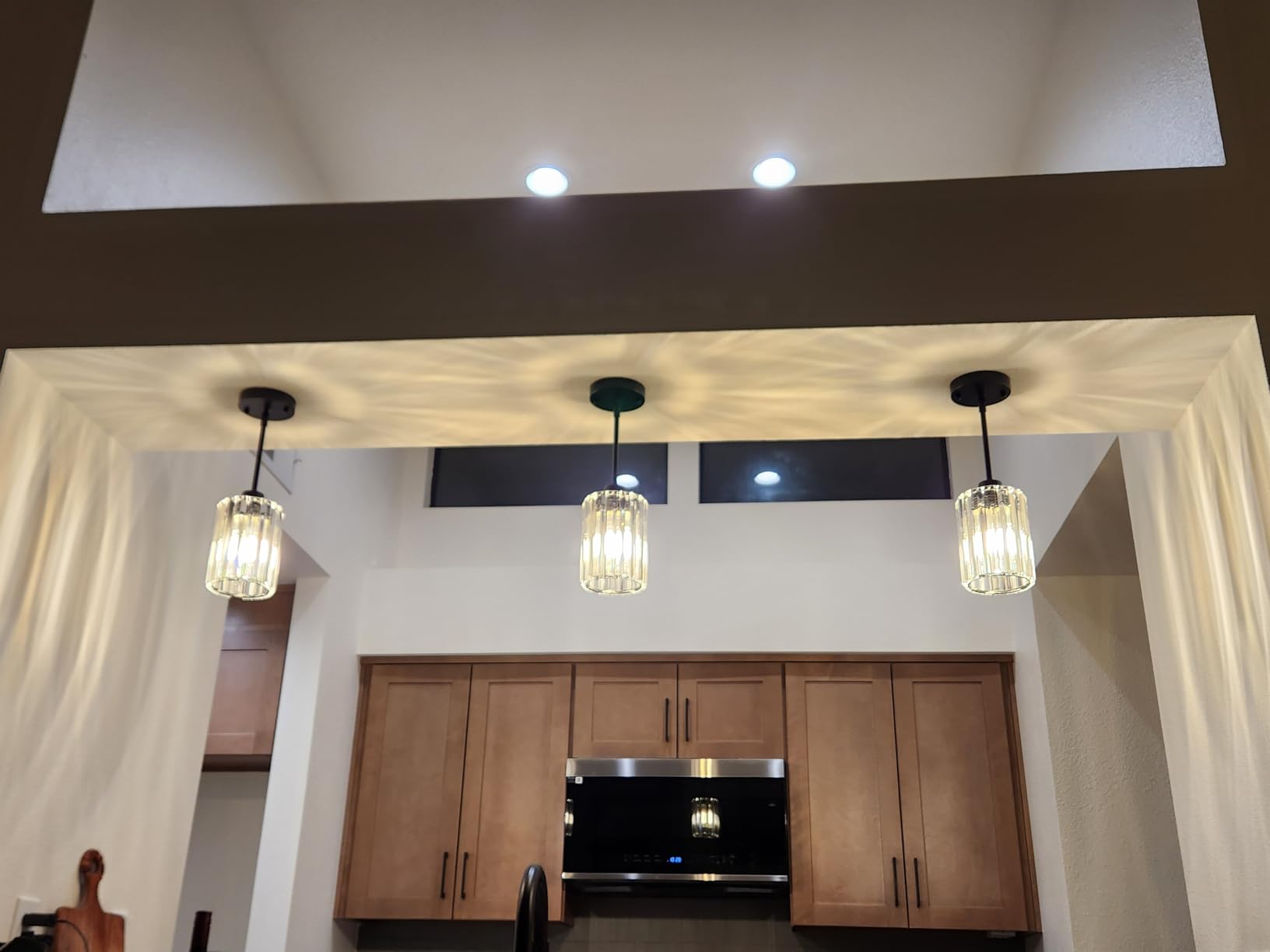 Licperron 3 Pack Hanging Pendant Lighting Fixtures, Adjustable Black Hanging Ceiling Lamp with Clear Glass Shade, Modern Pendant Light for Kitchen Island, Dining Room, Bedroom, Hallway customer photo 1