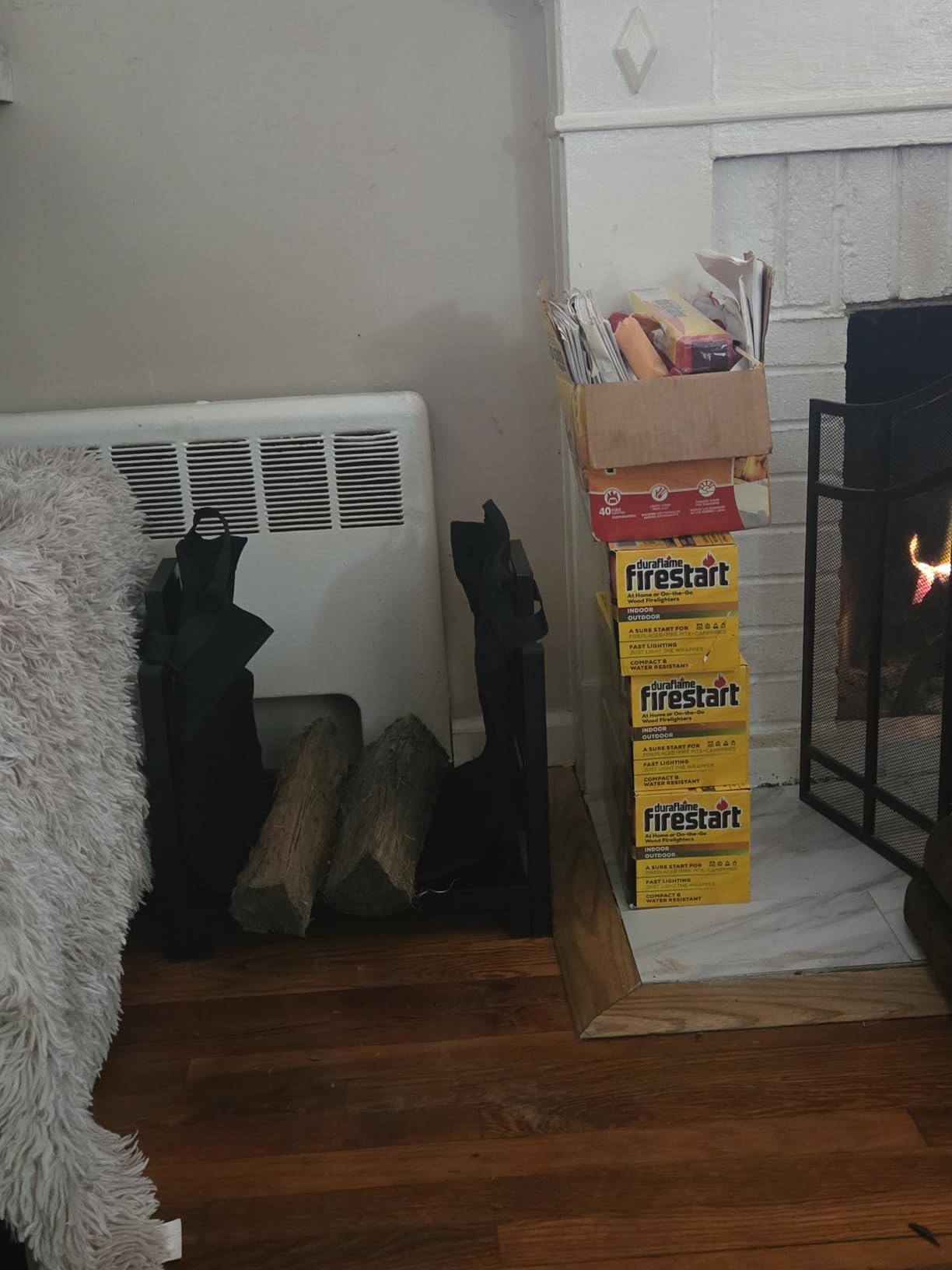MOFEEZ Firewood Rack Log Holder Indoor with Wood Carrier, Powder-coated Steel, Up-loaded to 110lb, 18inch(L) x 13inch(W) x 17inch(H) customer photo 1