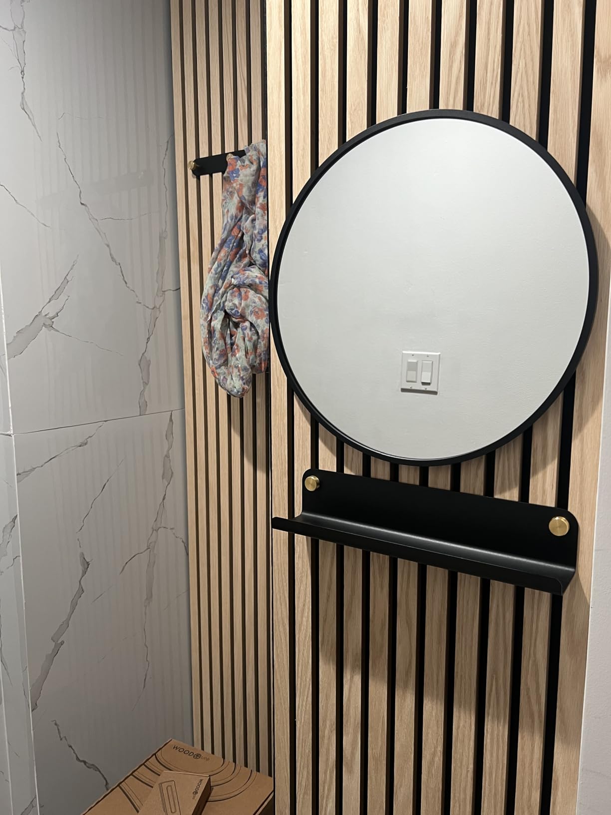 Sunniry Black Round Mirror, Round Mirror 24 inch, Matte Black Metal Frame | High Definition, Rust-resistant, Waterproof, Circle Mirror for Bathroom, Bedroom, Entryway, Living Room, Wall Decor customer photo 2