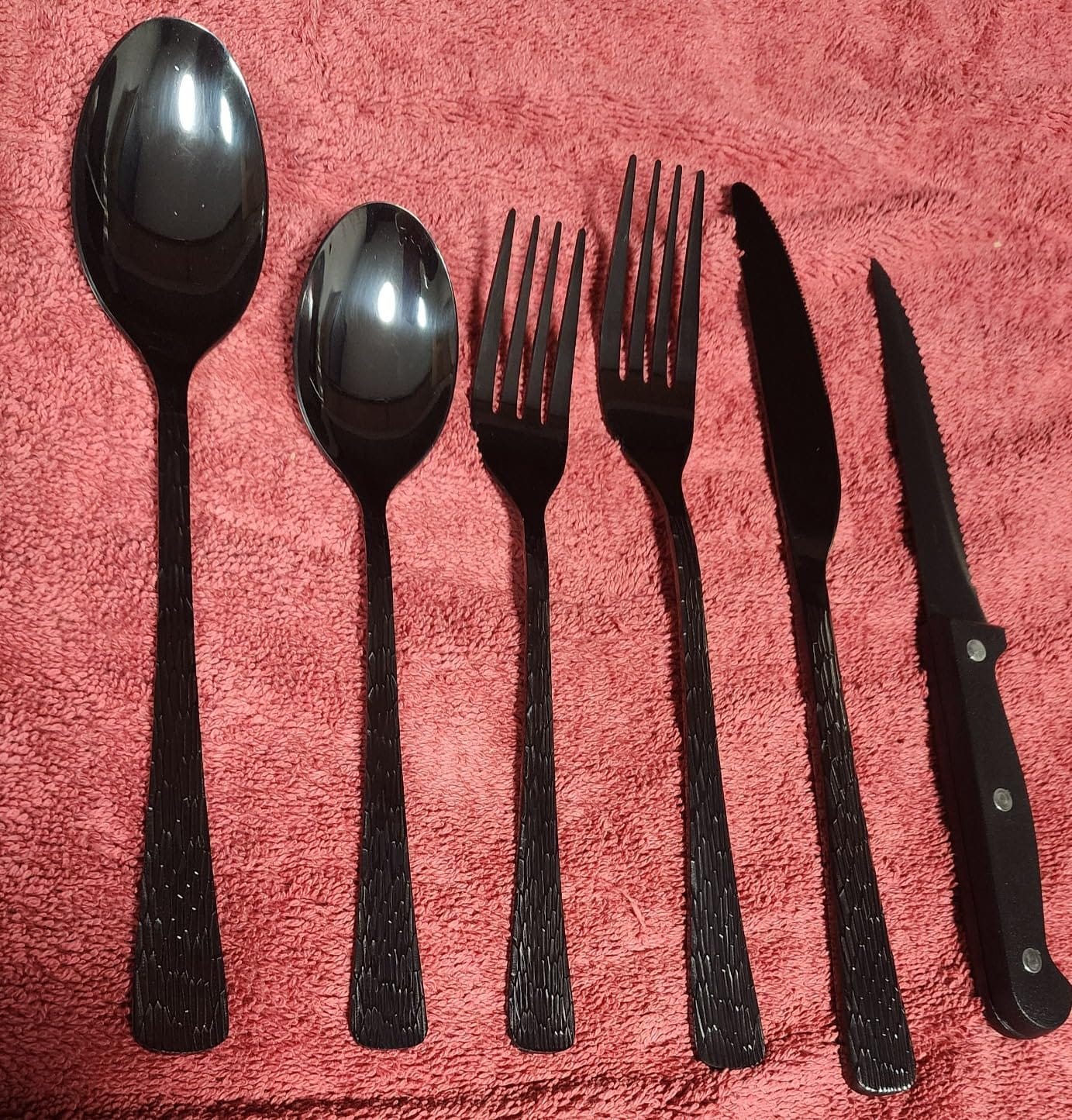 49-Piece Silverware Set with Organizer, Heavy Duty Stainless Steel Flatware Set for 8, Cutlery Utensil Sets with Steak Knives, Rust-proof, Mirror Polished, Dishwasher Safe, Heavy Duty customer photo 2
