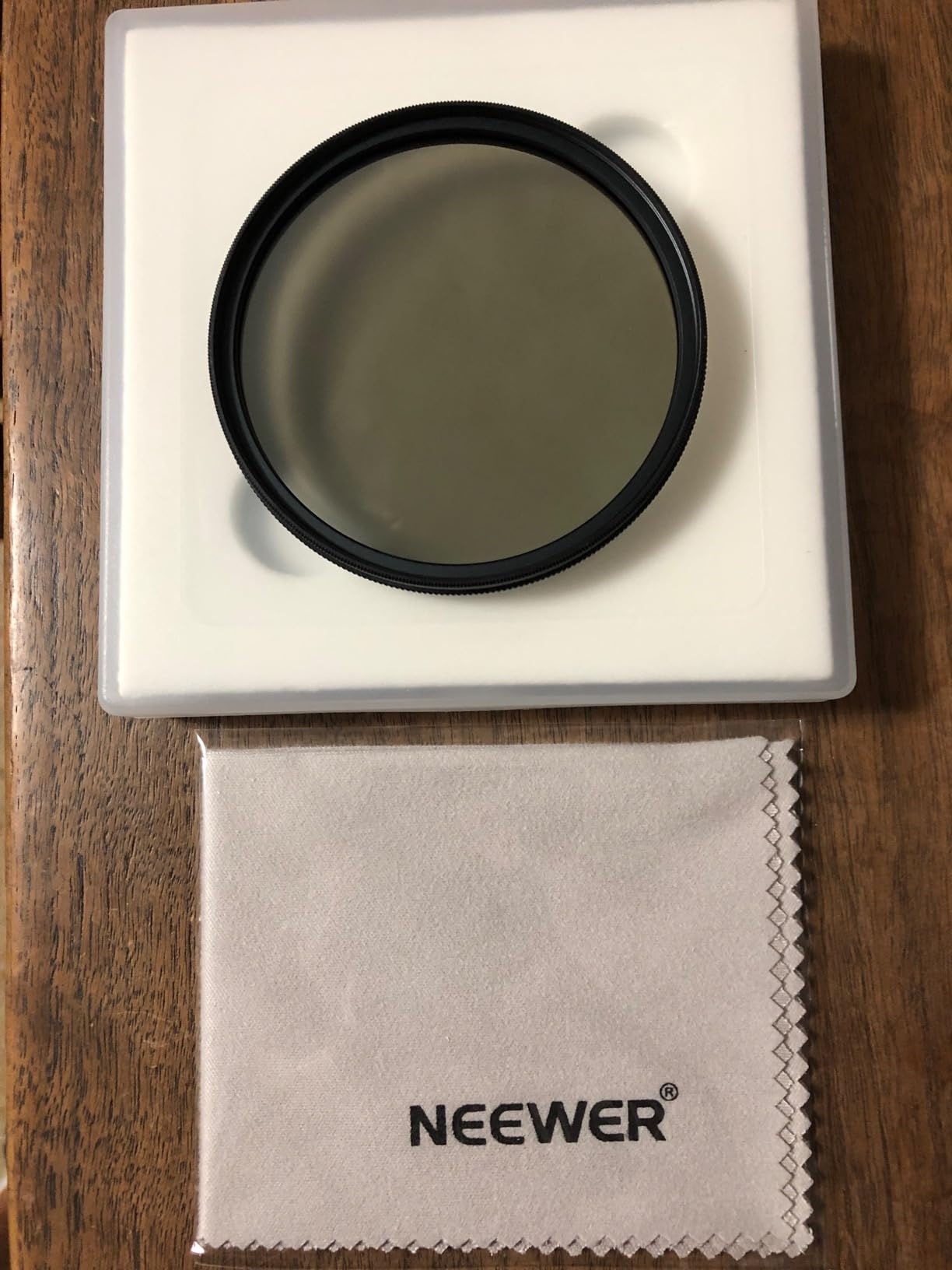 NEEWER 77mm Polarizer Filter, 24 Layer Multi Resistant Nano Coated MC CPL Circular Polarizing Filter with HD Optical Glass/Ultra Slim for Camera Lens, Reduce Reflection/Enhance Contrast/Reduce Glare customer photo 1