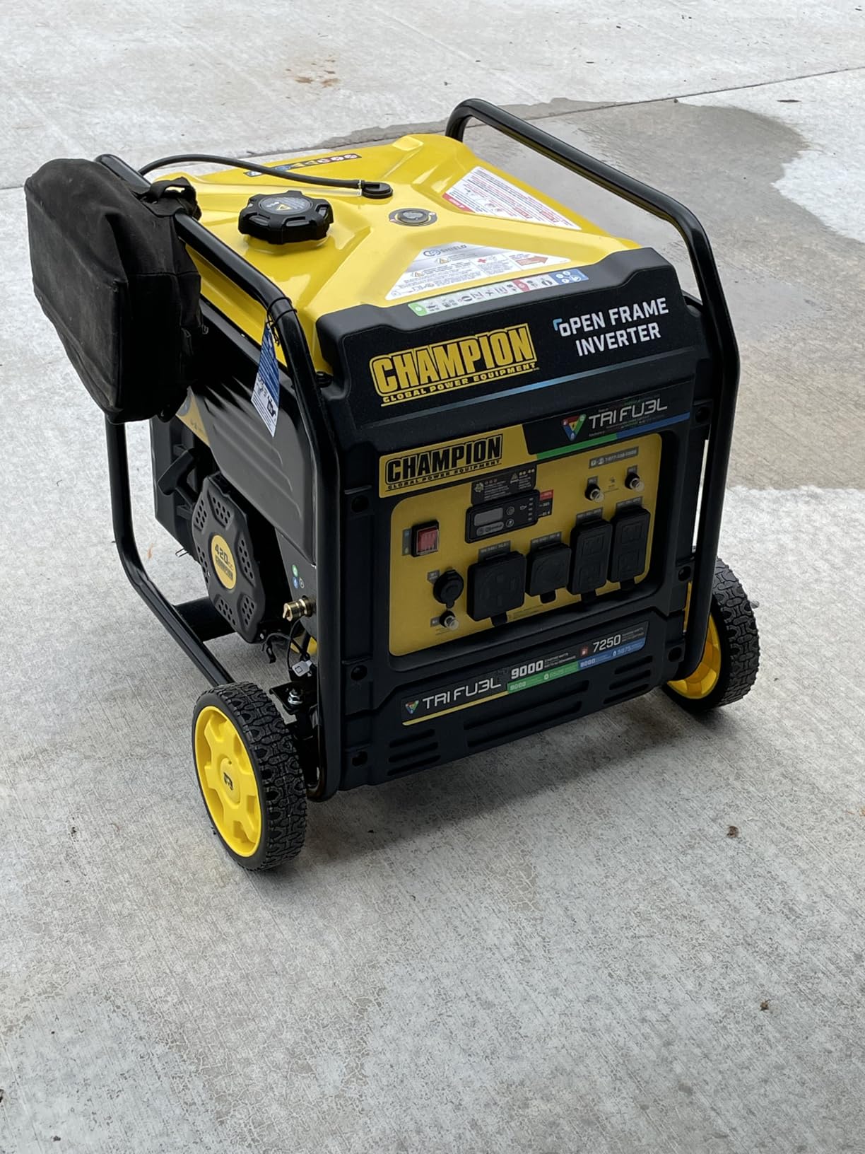 Champion Power Equipment 9000-Watt Electric Start Tri Fuel Home Backup Portable Open Frame Inverter Generator with Quiet Technology and CO Shield customer photo 1