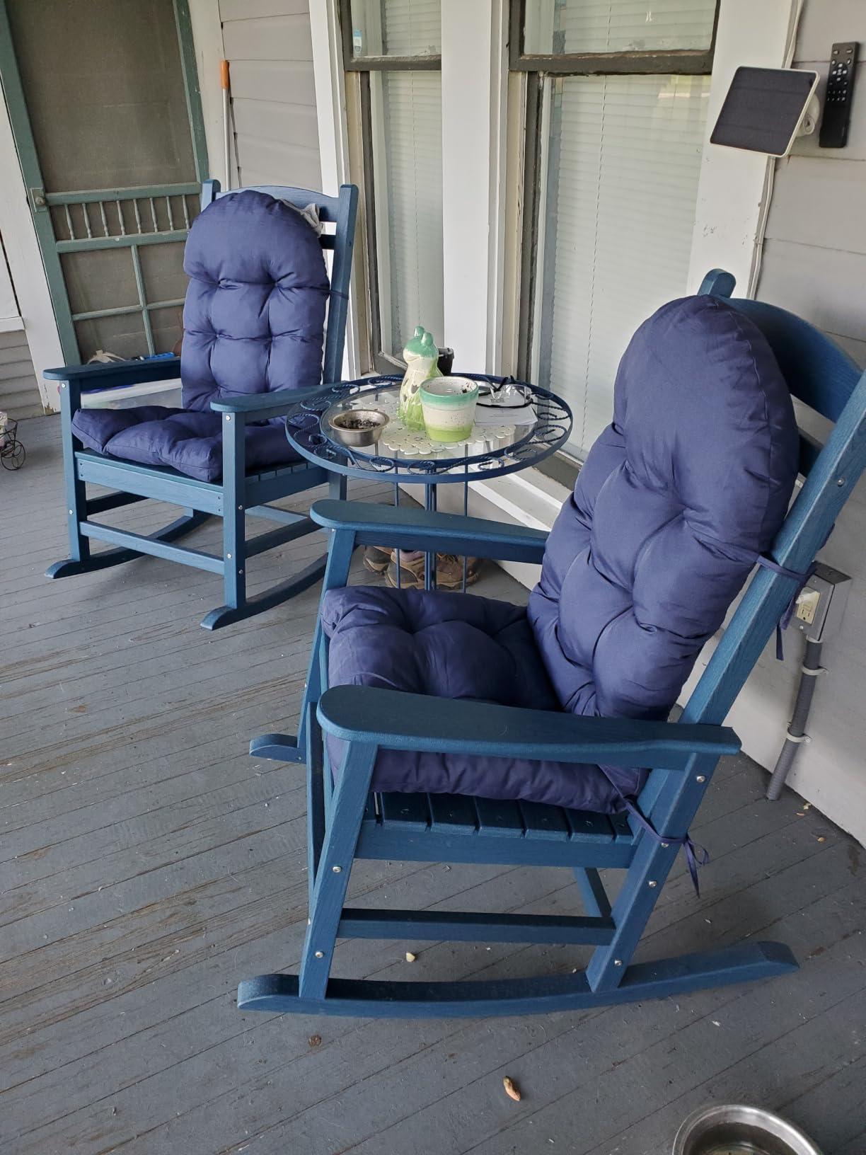 KINGYES Oversized Outdoor Rocking Chair Set of 2, High Density Polyethylene Patio Rocking Chairs with 350lbs Support for Adults,Porch Recliner Rocker, Black customer photo 1