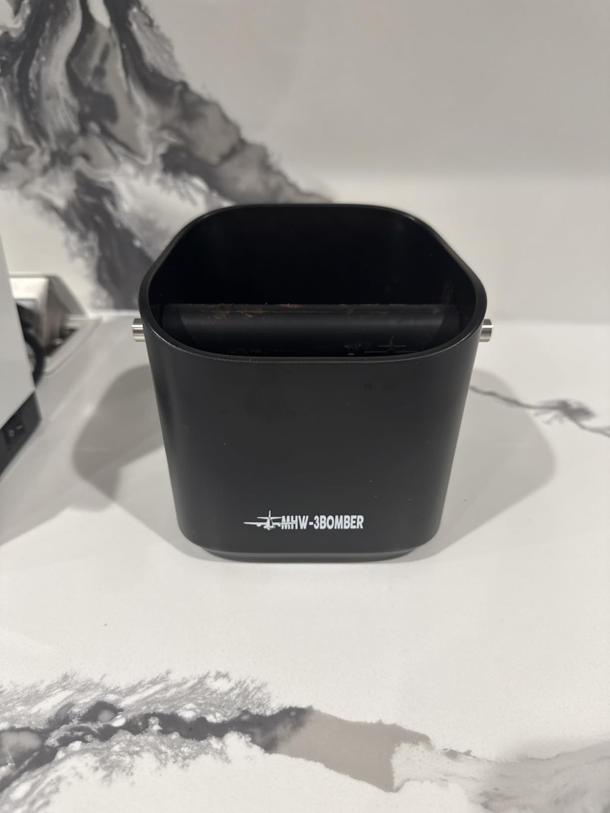 MHW-3BOMBER Espresso Knock Box, 1.2L (15 Cups) Coffee Knock Box with Removable Knock Bar and Anti-slip Pads for Espresso Puck, Coffee Ground, Durable Espresso Accessories, Black GB5967B customer photo 2