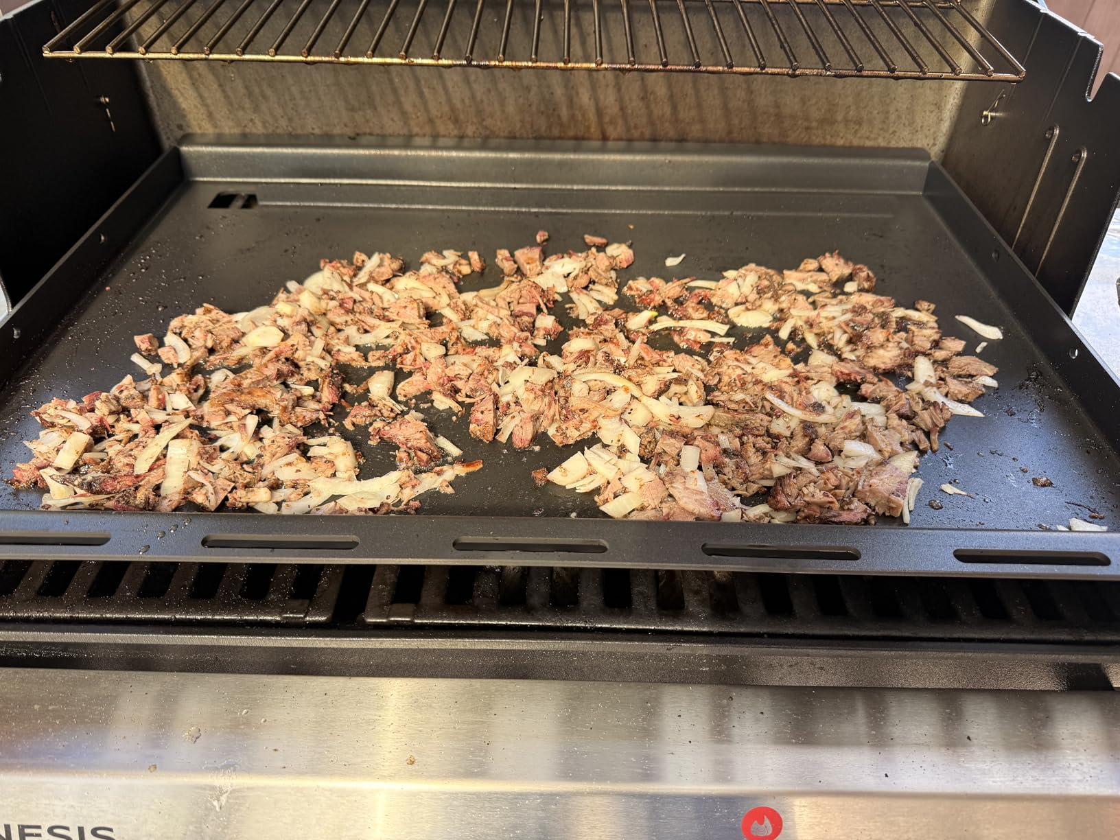 6788 Full Size Griddle Insert for Weber Genesis II 300 Series Gas Grill, Flat Top Griddle for Weber GS4 Genesis II E310 E315 E325 E330 E335 S310 S335 customer photo 1