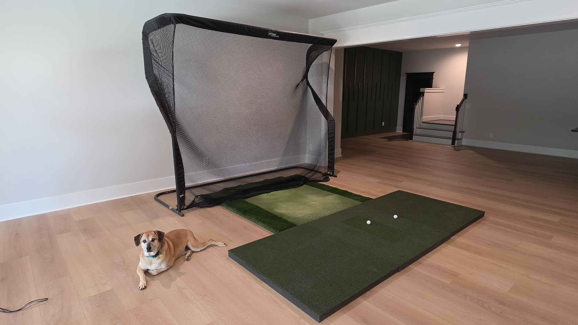 The Indoor Golf Shop SIGPRO Softy Golf Mat - Professional-Grade Practice Mat - Realistic Fairway Feel - Real Tee Capable, Replaceable Hitting Strip, Thick Cushioning & Joint-Friendly Design customer photo 2