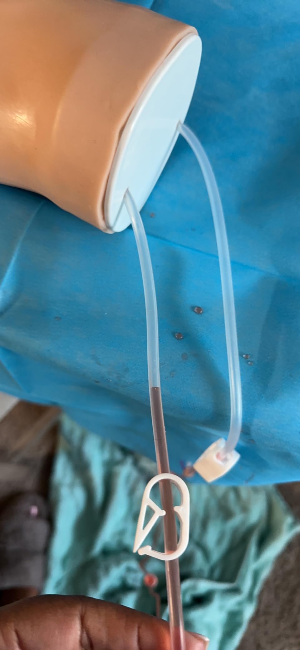 IV Practice Kit, Phlebotomy and Venipuncture Training Arm | Flashback Simulation and Catheter Placement, Venous Access, Nursing Student Practice, Silicone Skin customer photo 1
