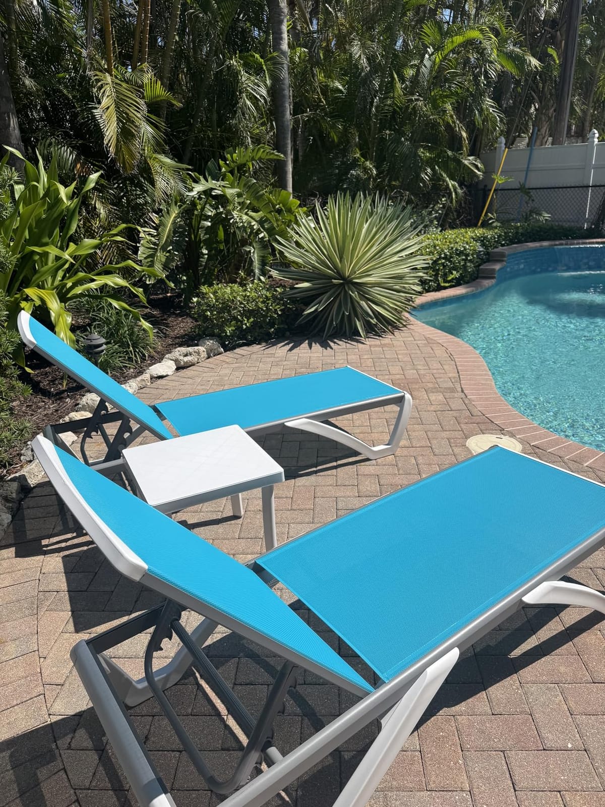Kozyard 3-Piece Outdoor Chaise Lounge Set Fully Flat Adjustable Lounger | Aluminum Frame, Resin Legs, Textilene Fabric for Poolside, Backyard, Beach (Aqua, 2 Chairs + Table) customer photo 1