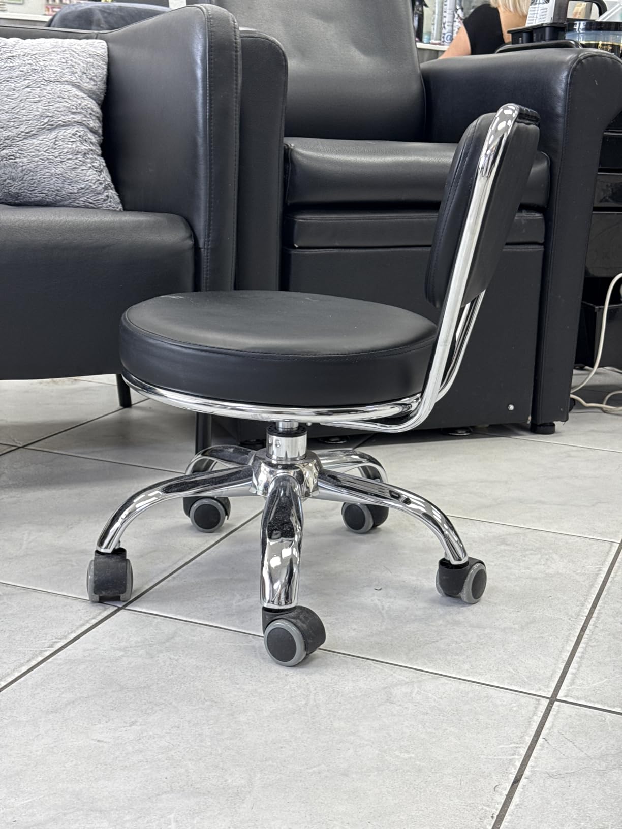 Dayton Pedicure Stool (Matt Black) Pneumatic, Adjustable Height, Perfect for Nail Salon, Pedicure spa customer photo 2