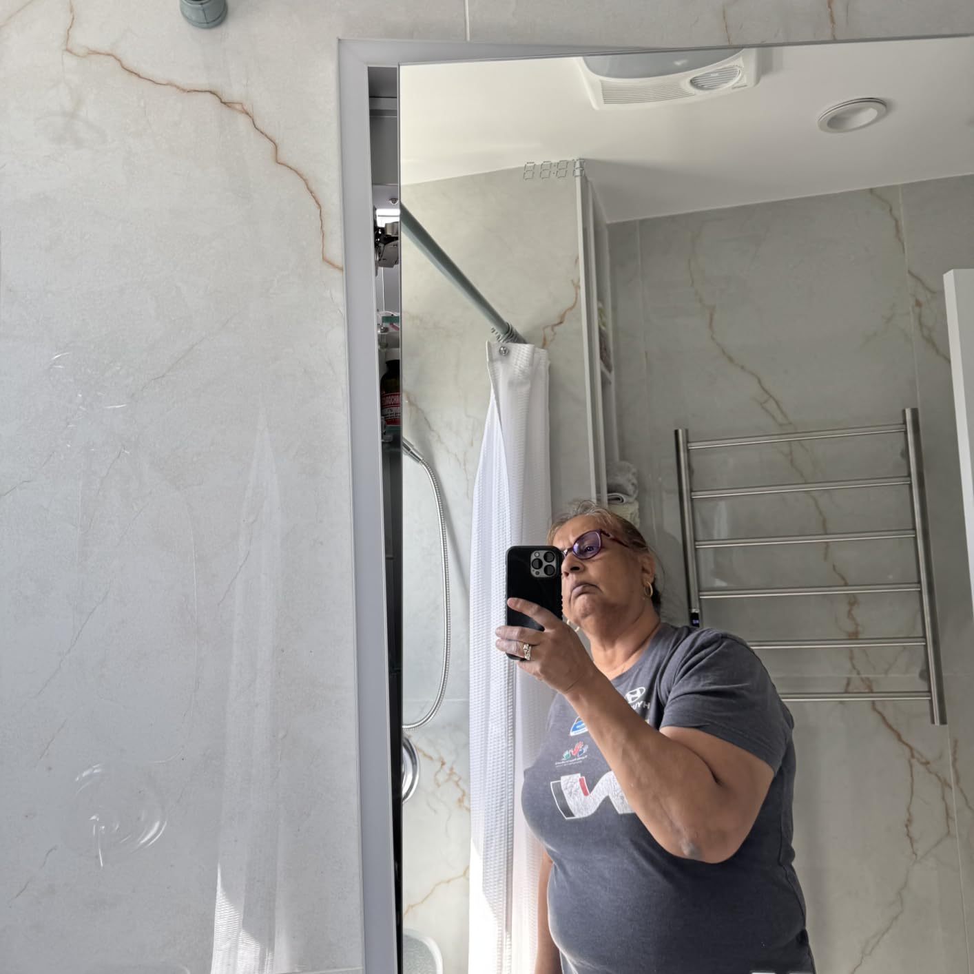 LED Medicine Cabinet with Mirror, 24x32 Surface or Recessed Lighted Medicine Cabinet with Mirror, Dimmable Fogless Aluminum Medicine Cabinet with Outlet, Time Display & Built-in Sensing Light customer photo 1