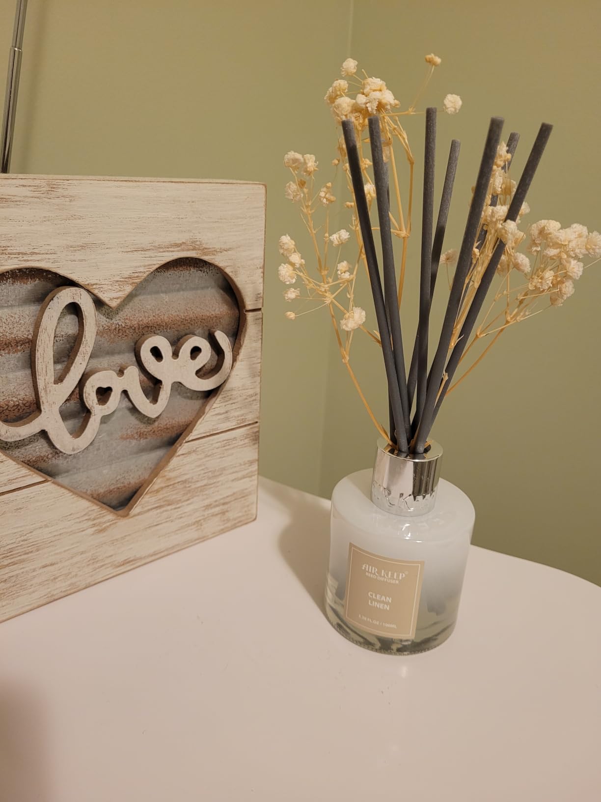 Airkeep Reed Diffuser Set, 3.38 fl oz (100 ml) - Clean Linen Oil Diffusers with 8 Reed Sticks, Home Fragrance Reed Diffuser for Bathroom Shelf Decor customer photo 1