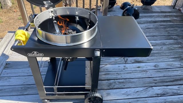 PRO22 Charcoal Kettle Grill with Folding Cart, Black, Porcelain-Enameled Lid and Bowl, Chrome-Plated Cooking Grid customer photo 1