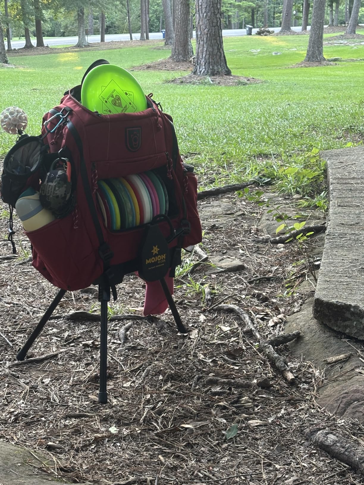 Mojoh Ryzer Disc Golf Bag Stand - FOR DISC GOLF BAGS ONLY - Fits Squatch, Grip EQ, Dynamic Discs & Prodigy Bags - Disc Golf Cart Alternative customer photo 1