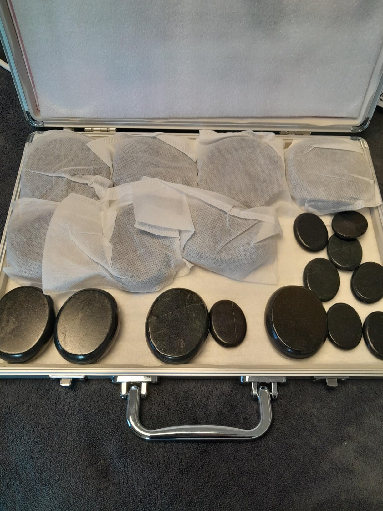 AICNLY Hot Stones Massage Set with Temperature Adjustment (20 Pcs Basalt) | Hot Stones with Heater Kit, Professional Massage Tool for Spa-Lymphatic Drainage, Relieve Tension and Muscle Pain customer photo 2