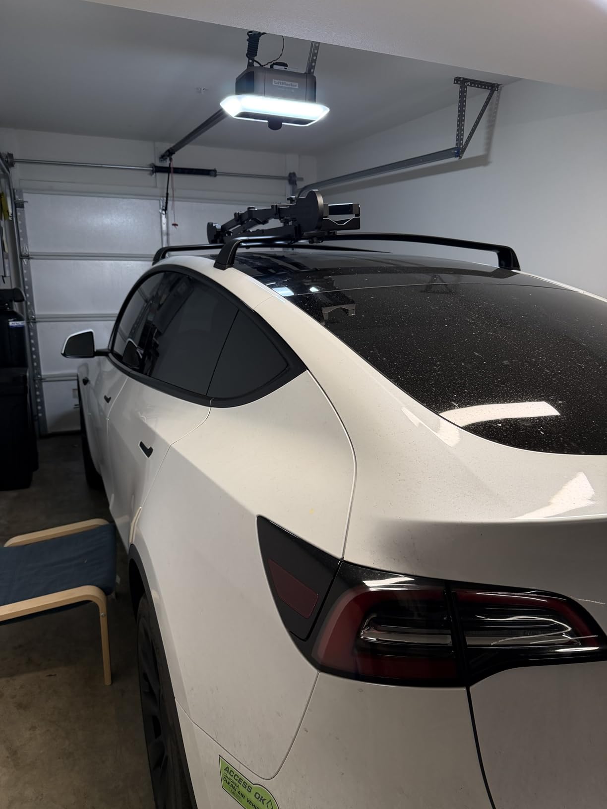 Roof Bike Rack, Upright Dual-Arm Rooftop Bike Carrier for Car SUV - Dual-arm Design for Stable Bike Support, Easy Mounting & 1-handed Operation customer photo 2