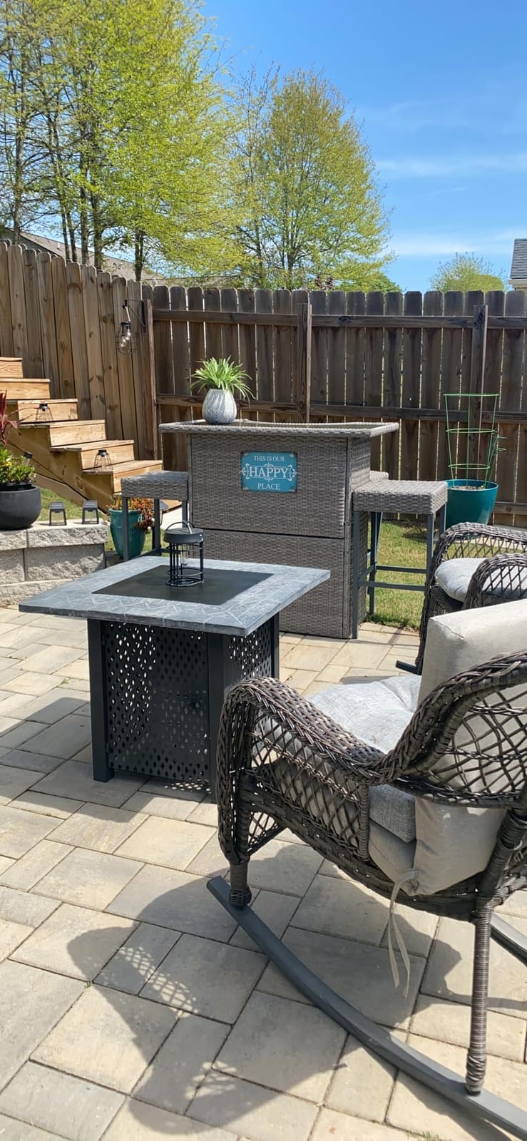 Outsunny 5 Piece Wicker Outdoor Bar Set, High Top Outdoor Table and Chairs, Height Patio Set with Glass Table Top 2 Tier Storage Shelf and 4 Bar Stools for Garden, Poolside, Dark Gray customer photo 1
