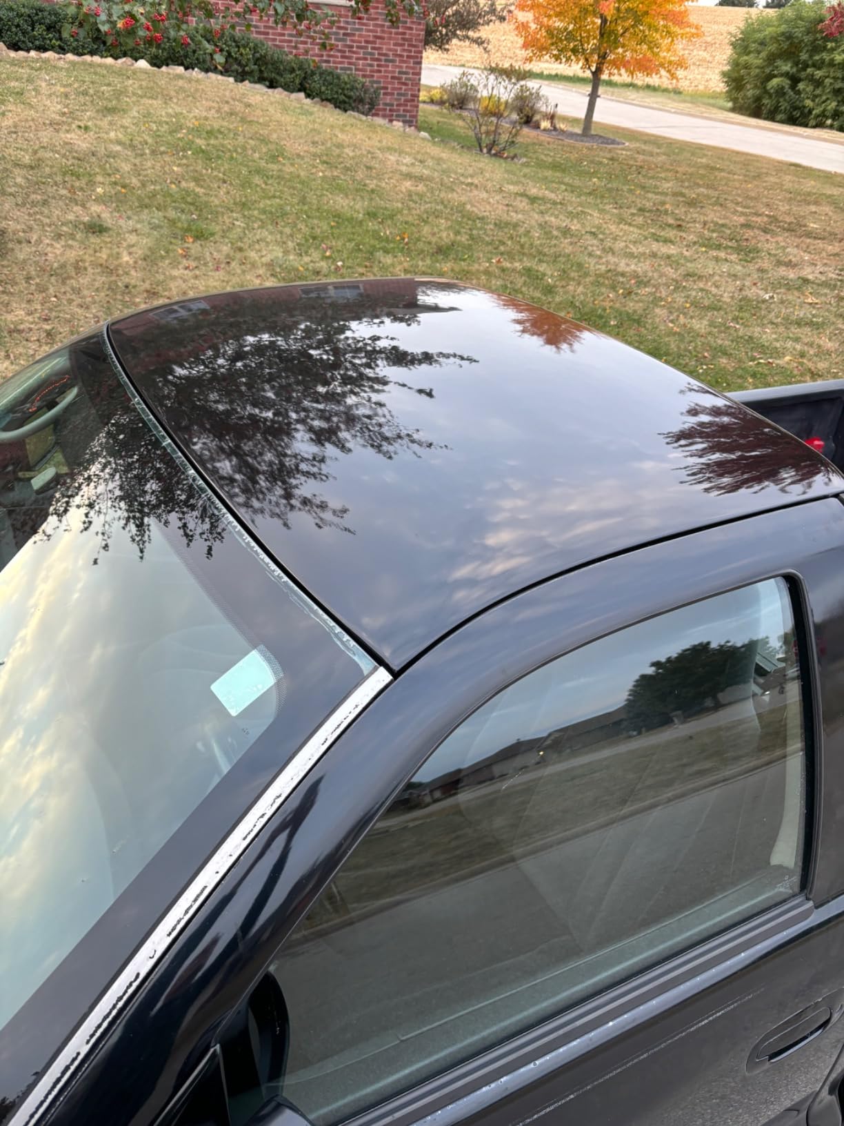 Speedokote Gloss Black 2K Acrylic Urethane, 4:1 Gallon Medium Kit, SSP-15/SSPA-M customer photo 1