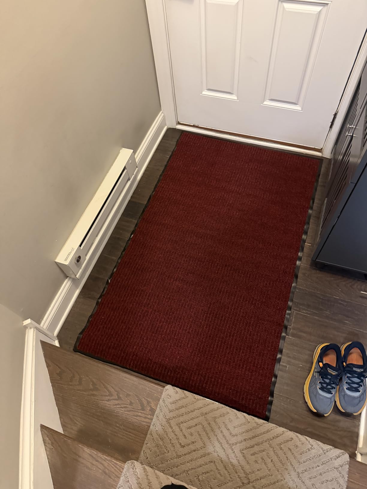 MaxMat Extra Large Commercial Floor Mat, 3 x 5 Feet Heavy Duty Commercial Door Mat, Waterproof, Low-Profile, Easy to Clean, Rubber Backing Entry Mudroom Rug (Charcoal Grey) customer photo 1