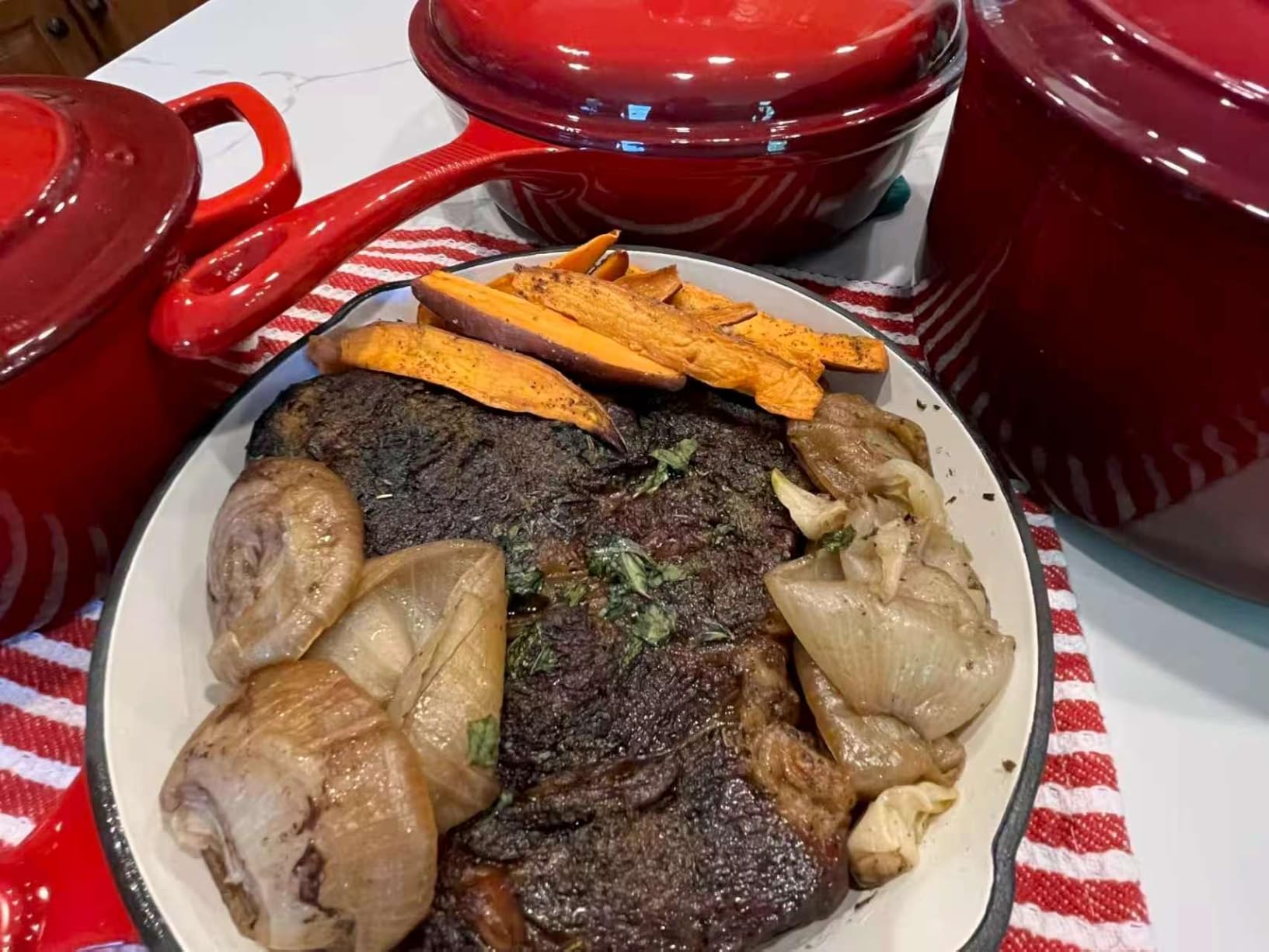 Kitchen Academy Red Enameled Cast Iron Cookware Sets, 7Pcs | Healthy Pots and Pans Set Non Toxic, Induction Dutch Oven Set, PFOA & PFAS Free customer photo 2