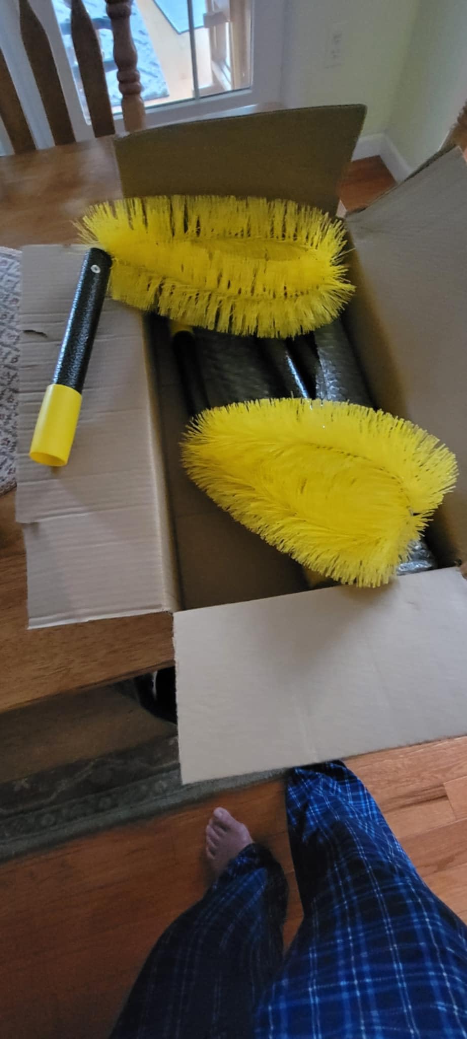 Gutter Cleaning Tools from The Ground, 10 FT Gutter Cleaning Brush with Telescopic Pole, Long Reach Gutter Guard Roofing Tool customer photo 1