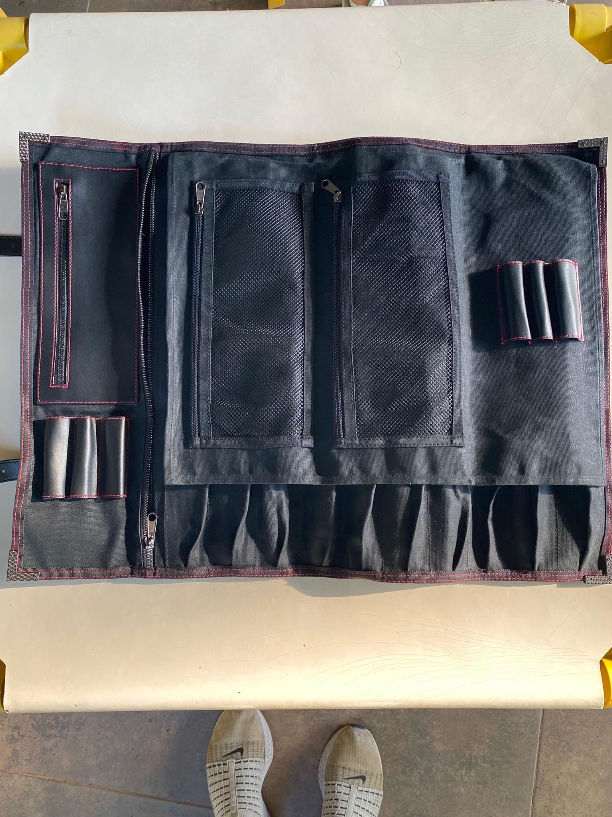 OuiChef Chef Knife Bag for 10 Knives & Utensils - Waxed Canvas & Vegan Leather - Travel Knife Case with Straps - Professional Chef Roll Bag customer photo 1