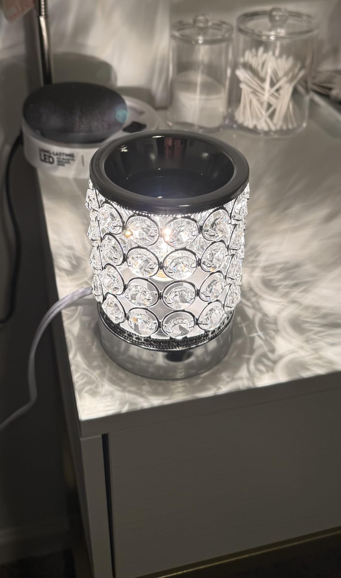 Leyoue Electric Crystal Wax Melt Warmer - Bulb Heating, Elegant Crystal Design, Quickly Melts Wax Blocks, Releases Long-Lasting Fragrance, Perfect Candle Wax Burner and Wax Warmer for Home Decor customer photo 2