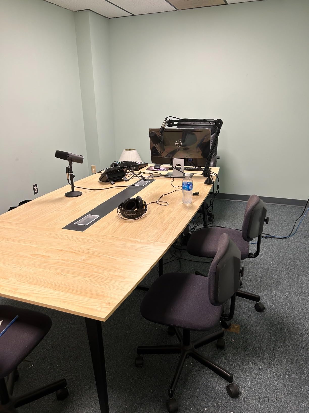 Tribesigns 8FT Conference Table, 94.48L x 47.21W x 29.52H Inches Boat Shaped Meeting Table with Rectangle Grommet, Modern Seminar Boardroom Table for Office Conference Room (Grey & Black, 8ft) customer photo 2