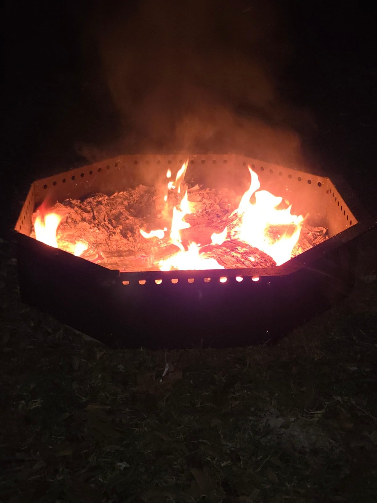 Mocomax Smokeless Fire Pit Ring 40-Inch Outer 36-Inch Inner Diameter, Large Solid Steel Firepit Liner for Outside Wood Burning, DIY Campfire Ring Above or In-Ground for Outdoor, Octagonal customer photo 1