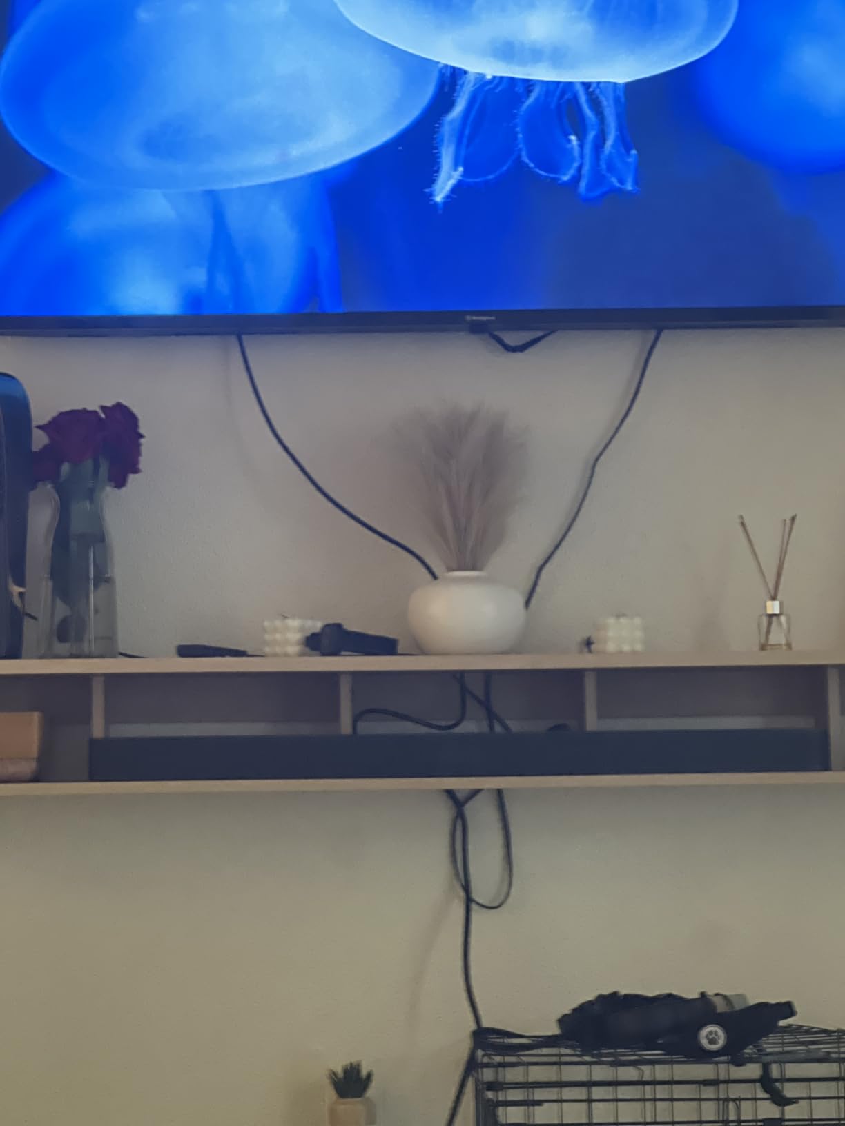 JBL BAR21DBMK2 Bar 2.1 Deep Bass MK2 Soundbar with 6.5 inch Wireless Subwoofer customer photo 2