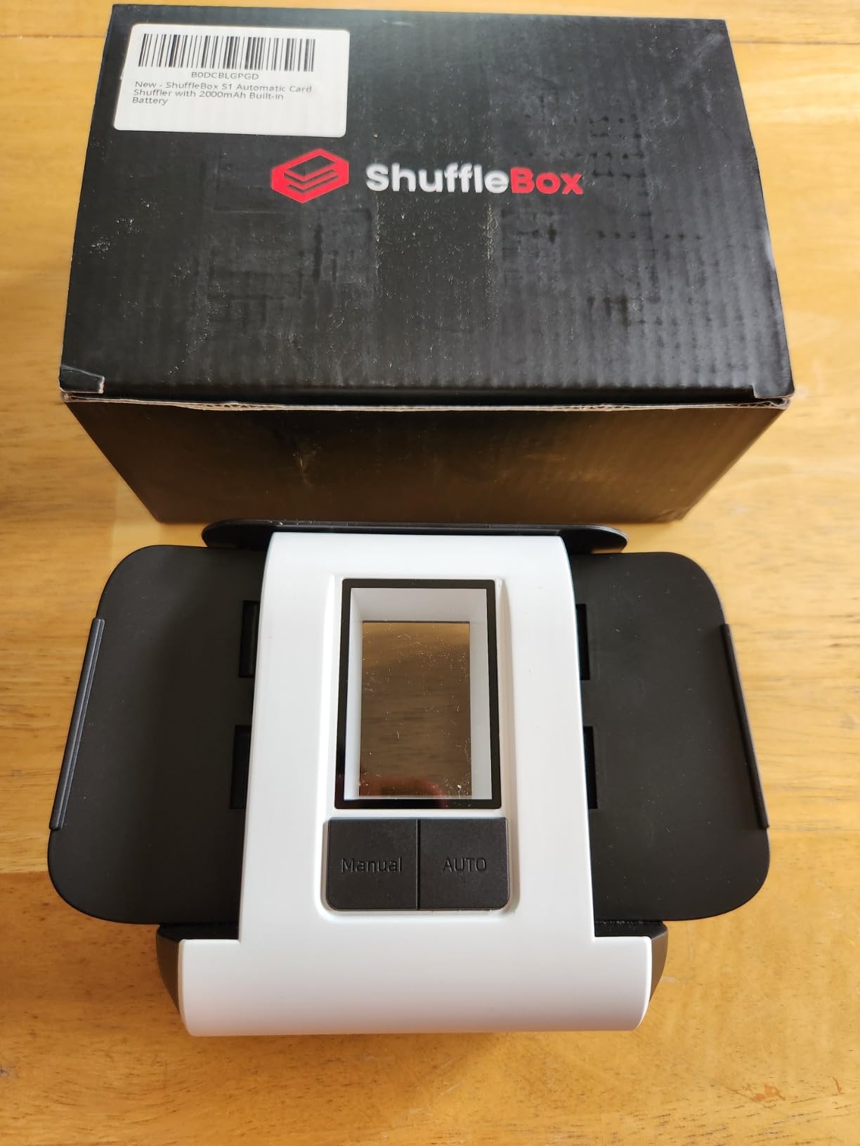 ShuffleBox S1 Automatic Card Shuffler with 2000mAh Rechargeable Built-in Battery, 2 Deck Ultra Quiet Shuffling Machine customer photo 1