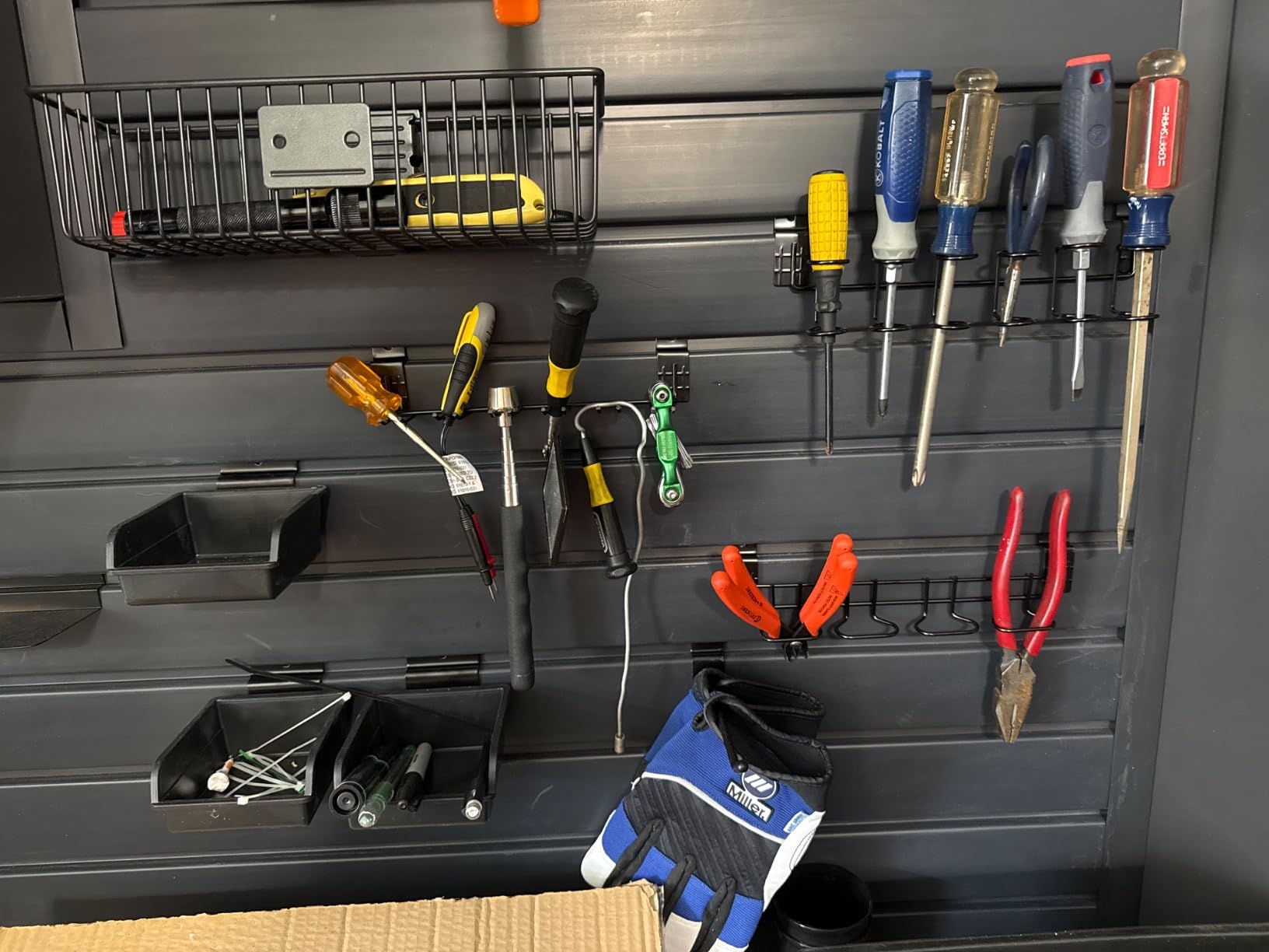 INCLY 30PCS Slatwall Accessories Set with Hooks, Baskets, Bins & Cups | Slatwall Baskets, Slatwall Hooks, Slatwall Shelves, Slatwall Bins, Slatwall Cups, For Garage Room Shop Organizing Display customer photo 1