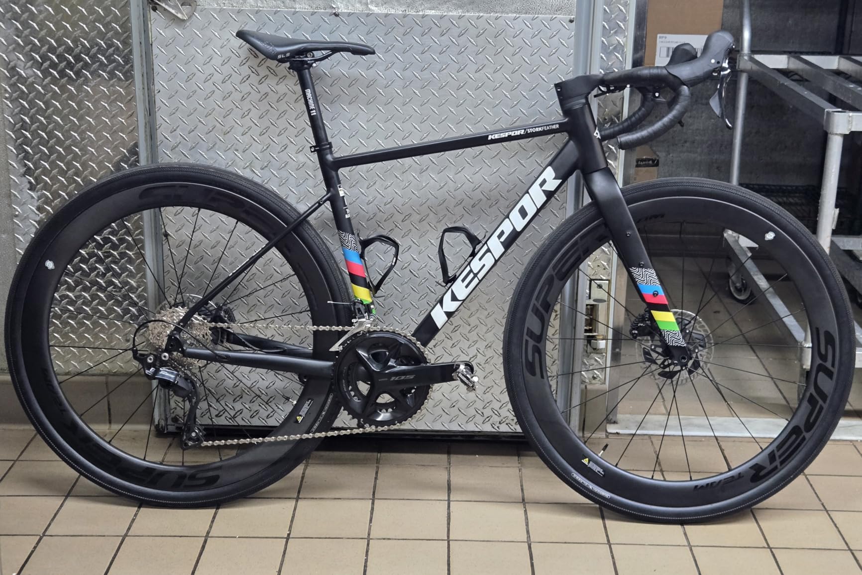 SUPERTEAM Carbon Disc Wheel 50T-28 Tubeless 700C Bike Wheels customer photo 2