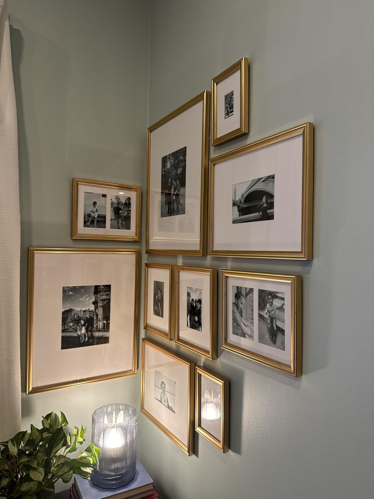Kate and Laurel Adlynn Traditional Picture Frame Set, Set of 5, Varying Sizes, Vintage Gold, Classic Wall Frame Set Collection with Hanging Template for Gallery Wall Picture Frame Display customer photo 1