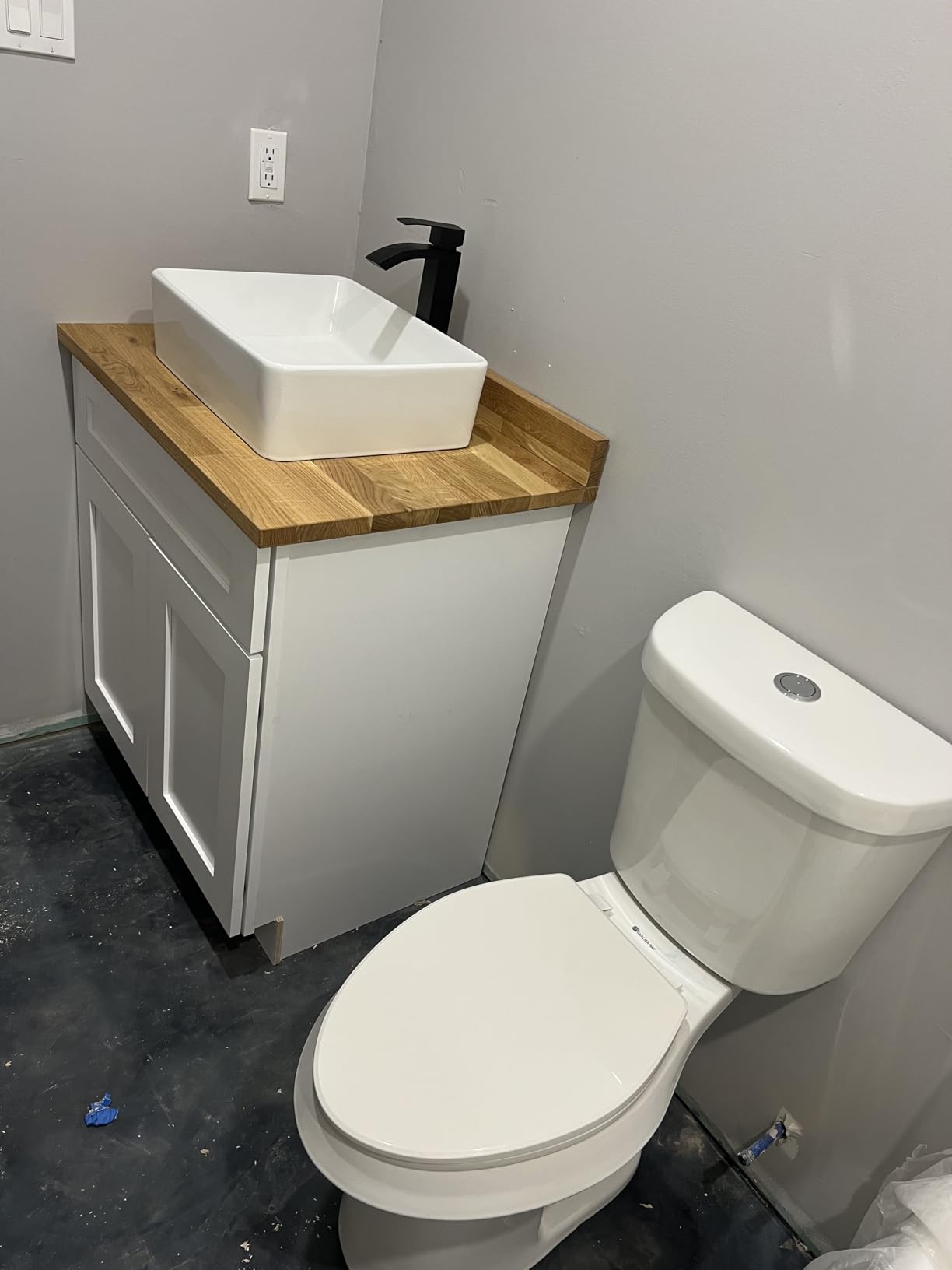 VEVOR Oval Vessel Sink, 16