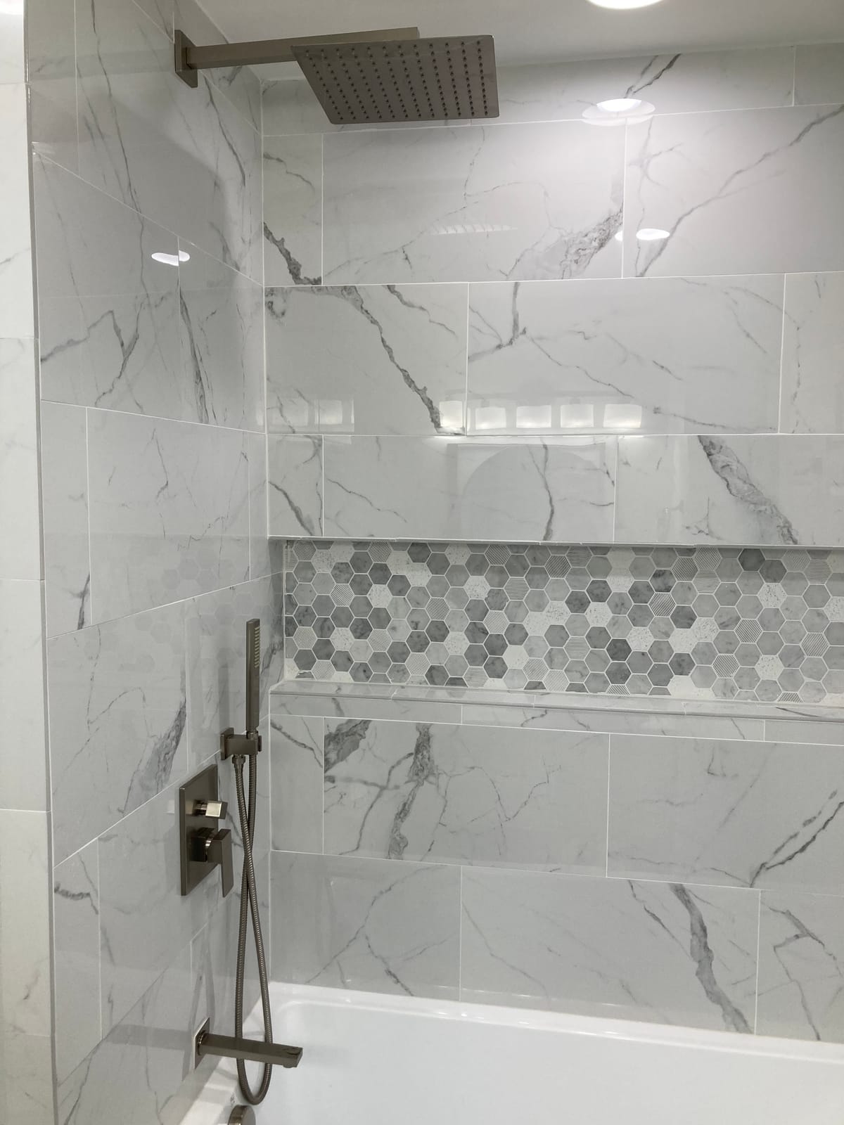 Iriber Thermostatic Shower System with Adjustable Water Flow Push Button Diverter, Square Dual Shower Heads Faucet Set with Handheld Spray, Brushed Nickel Shower Mixer Valve Trim Kit (Valve Included) customer photo 2